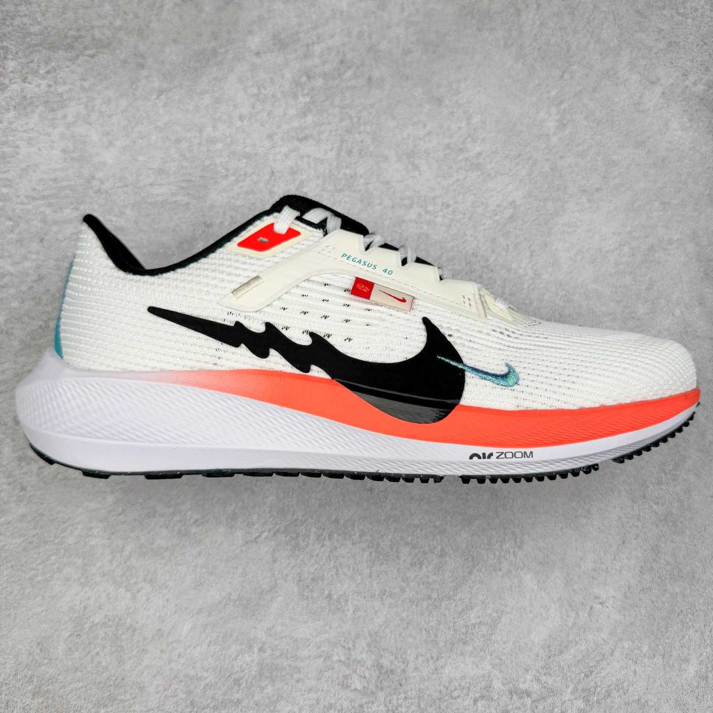 图片[6]-＃TG纯原 NK Zoom Pegasus 飞马40代马拉松系列网面透气缓震疾速跑鞋 独家渠道 市面未流通批次 奥莱直播间499 599一样的东西 碾压市面现存所有版本 公司一样的东西 超值回馈 帮你省钱 拥有 Zoom Air 一如既往的稳定感和流畅感 鞋面采用工程网眼设计 为特定高热区域营造出色透气性 进一步增加鞋面的穿孔数量 让足部能够快速散热 中足搭配 Flywire 飞线 在高速运动时营造舒适稳定的贴合感 内置Zoon气垫加持 动力十足 尺码：36 36.5 37.5 38 38.5 39 40 40.5 41 42 42.5 43 44 44.5 45-选品中心