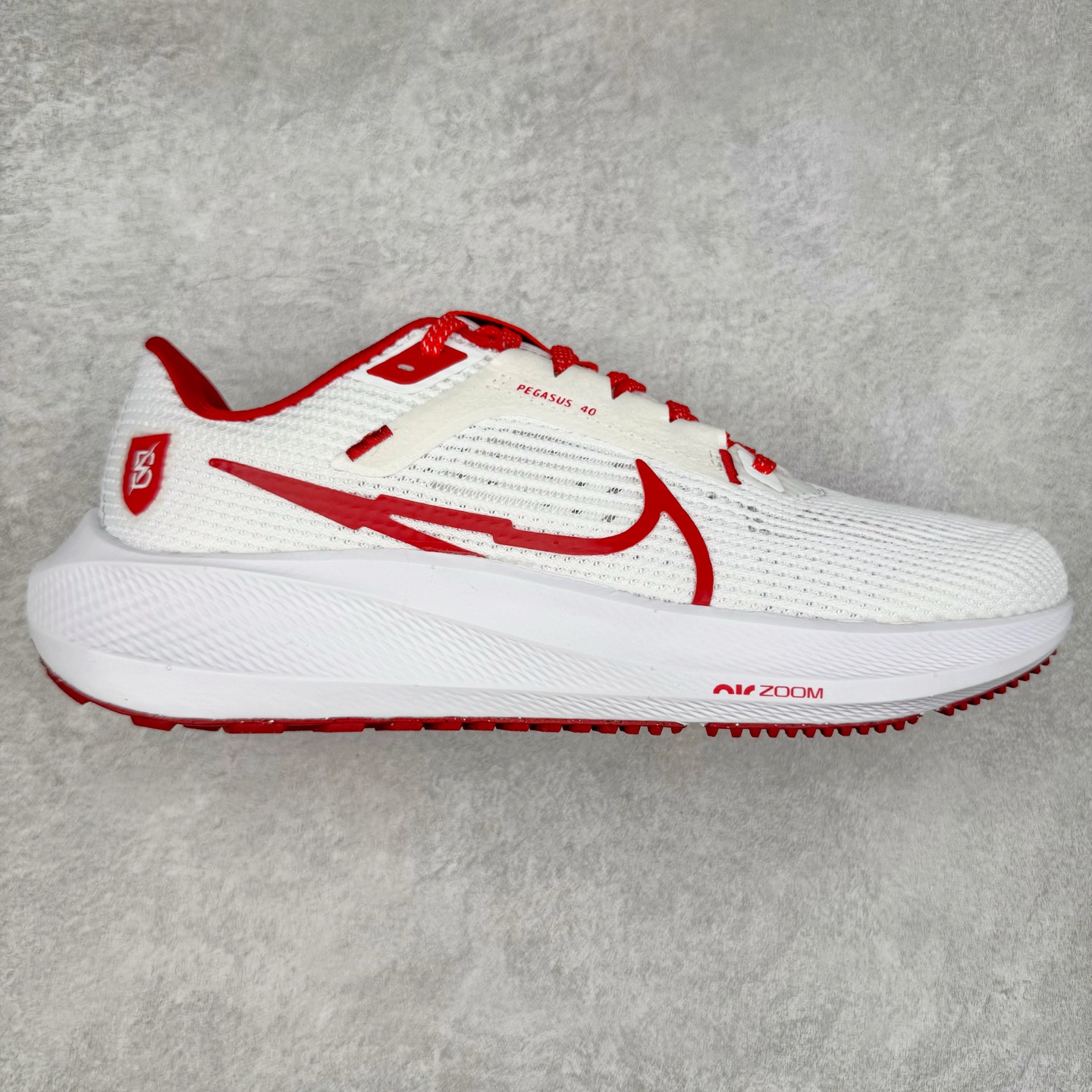 图片[10]-＃TG纯原 NK Zoom Pegasus 飞马40代马拉松系列网面透气缓震疾速跑鞋 独家渠道 市面未流通批次 奥莱直播间499 599一样的东西 碾压市面现存所有版本 公司一样的东西 超值回馈 帮你省钱 拥有 Zoom Air 一如既往的稳定感和流畅感 鞋面采用工程网眼设计 为特定高热区域营造出色透气性 进一步增加鞋面的穿孔数量 让足部能够快速散热 中足搭配 Flywire 飞线 在高速运动时营造舒适稳定的贴合感 内置Zoon气垫加持 动力十足 尺码：36 36.5 37.5 38 38.5 39 40 40.5 41 42 42.5 43 44 44.5 45-选品中心