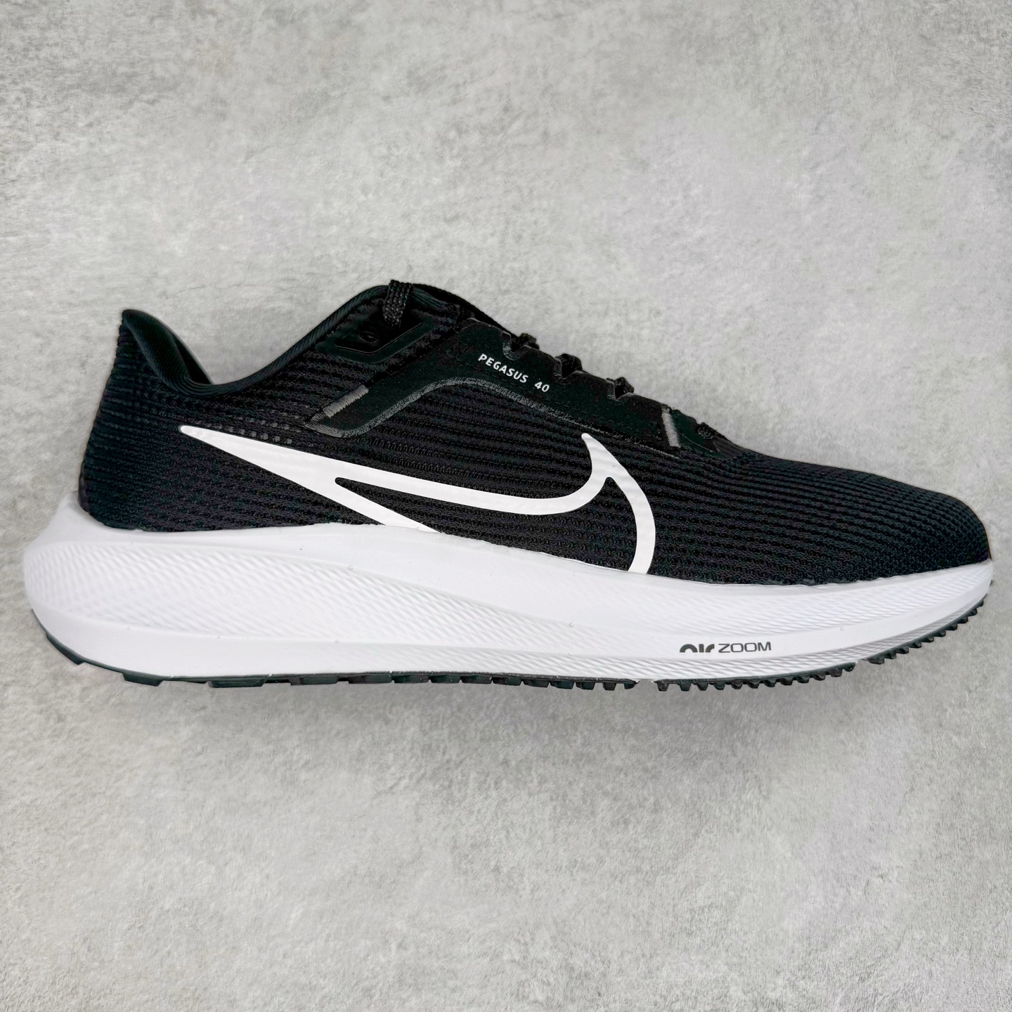 图片[12]-＃TG纯原 NK Zoom Pegasus 飞马40代马拉松系列网面透气缓震疾速跑鞋 独家渠道 市面未流通批次 奥莱直播间499 599一样的东西 碾压市面现存所有版本 公司一样的东西 超值回馈 帮你省钱 拥有 Zoom Air 一如既往的稳定感和流畅感 鞋面采用工程网眼设计 为特定高热区域营造出色透气性 进一步增加鞋面的穿孔数量 让足部能够快速散热 中足搭配 Flywire 飞线 在高速运动时营造舒适稳定的贴合感 内置Zoon气垫加持 动力十足 尺码：36 36.5 37.5 38 38.5 39 40 40.5 41 42 42.5 43 44 44.5 45-选品中心
