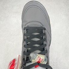 Off-White™ x Air Jordan Retro AJ5 OW联名黑蝉翼 DH8565-100 Off-White™ x Air Jordan Retro AJ5 OW联名黑蝉翼 DH8565-100
