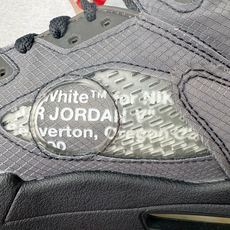 Off-White™ x Air Jordan Retro AJ5 OW联名黑蝉翼 DH8565-100 Off-White™ x Air Jordan Retro AJ5 OW联名黑蝉翼 DH8565-100