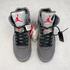 Off-White™ x Air Jordan Retro AJ5 OW联名黑蝉翼 DH8565-100 Off-White™ x Air Jordan Retro AJ5 OW联名黑蝉翼 DH8565-100