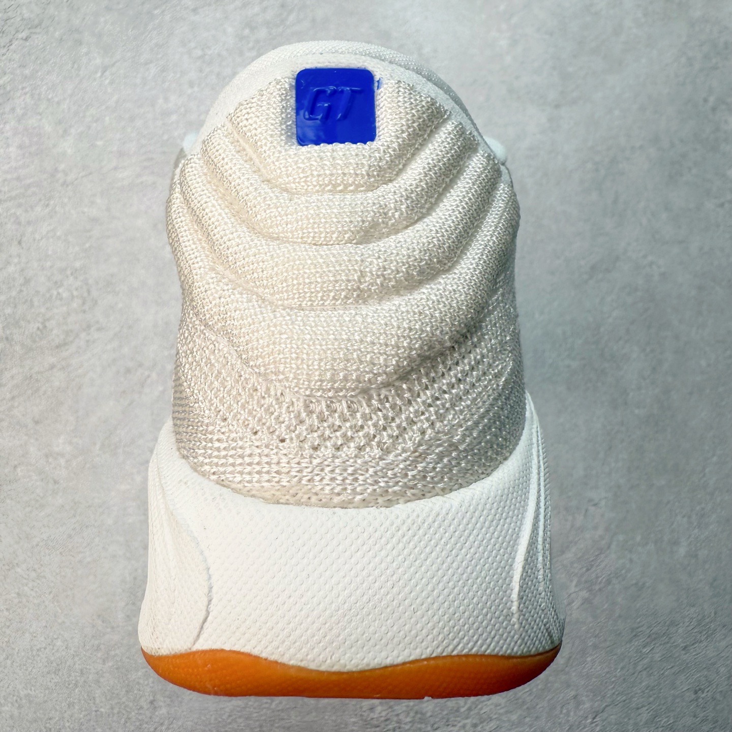 图片[8]-＃福利特价 NK G.T. Hustle 3 Blueprint EP 中底Mustang 缓震配置与前足 Zoom Strobel 缓震配置合体组成双重 Air Zoom 缓震配置为关键区域缔造澎湃弹力 前掌的 Air Zoom 气垫单元凭借出众的能量回馈助你保持运动状态 RadialKnit 鞋面首次应用于 Nike 篮球鞋，提供轻盈包裹效果，轻松跟上，你的运动节奏。穿上 G.T.Hustle3 助你在比赛最后关键时刻扭转势头。前足 AirZoom 缓震配置，带来出众能量回馈，助你轻松击败对手。尺码：36 36.5 37.5 38 38.5 39 40 40.5 41 42 42.5 43 44 44.5 45-选品中心