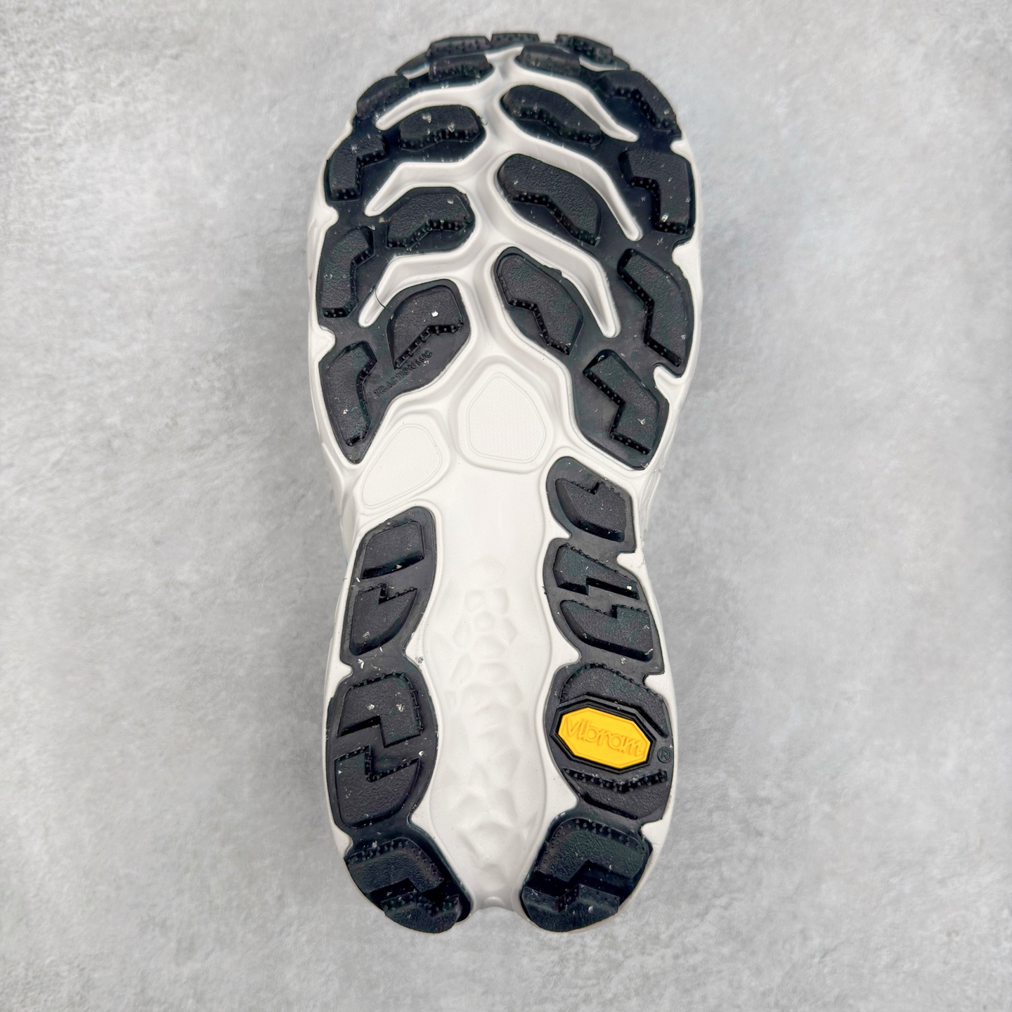 图片[9]-New Balance Fresh Foam X Trail More v3 新百伦NB莫尔V3系列低帮轻量化厚底户外越野休闲运动慢跑鞋 MTMORNGR 无论是越野训练跑还是享受自然美景 New Balance Fresh Foam X Trail More v3 都能确保双脚凉爽舒适 获得缓震支撑 这款越野跑鞋採用透气的合成/网眼鞋面 加上双层 Fresh Foam X 中底实现绝佳舒适著感 搭载鞋头防护科技与 All Terrain 系列最厚鞋底 可防止碎石跑入鞋内 让你尽情探索不受限 尺码：36 37 37.5 38 38.5 39.5 40 40.5 41.5 42 42.5 43 44 44.5 45-选品中心