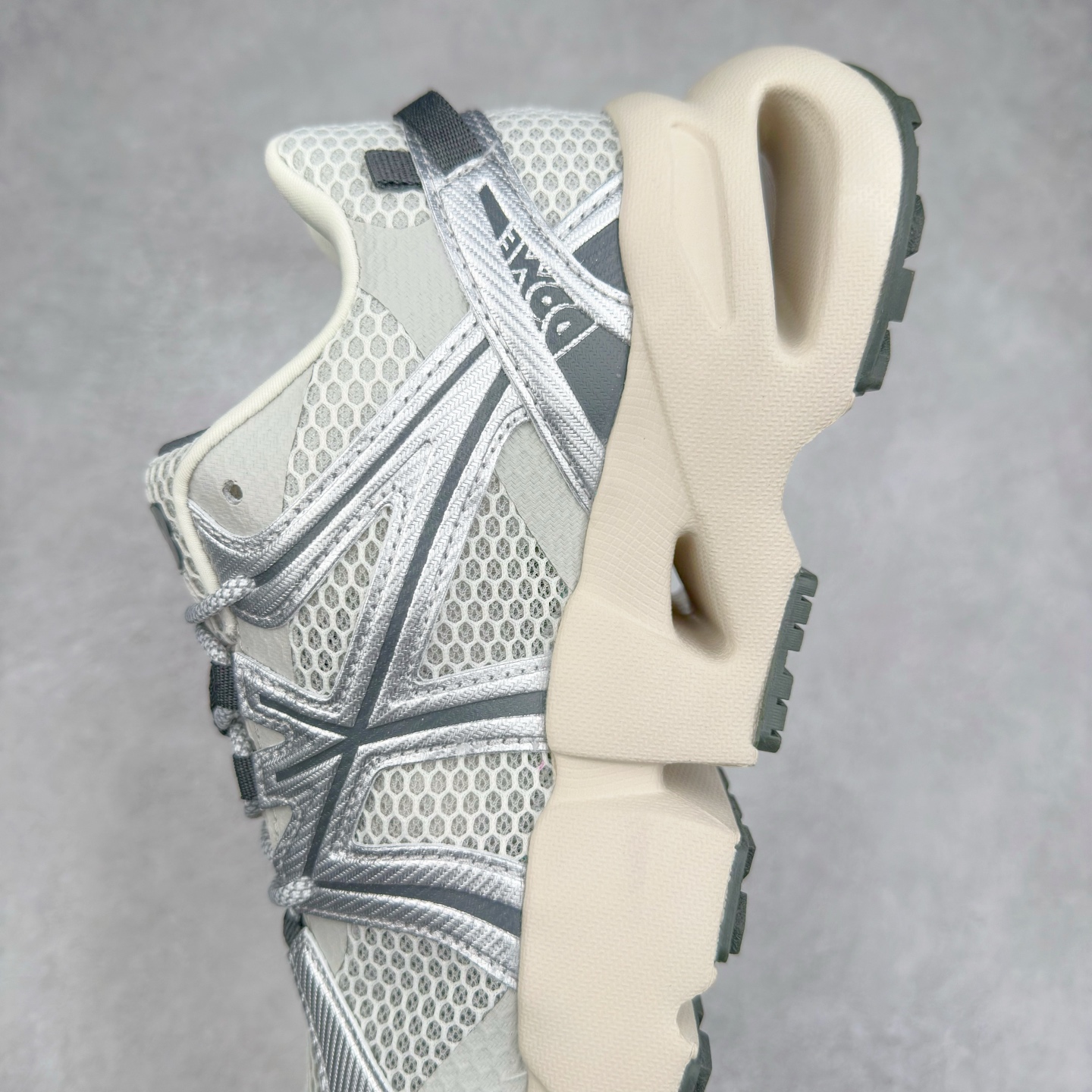 图片[7]-MLB DOME CHUNKY 纽约洋基队合成革潮流时尚舒适休闲运动风厚底增高 防滑耐磨 低帮 老爹鞋 男女同款 黑色 实拍调校N版已经零色差零失真 百分百还原实物色彩所见即所得 不存在货不对板色差等低级问题 选购参考实物拍摄 不混卖不参货 只用心做好货严格选品 承诺混一赔十 尺码：36 36.5 37.5 38 38.5 39 40 40.5 41 42 42.5 43 44 44.5 45-选品中心