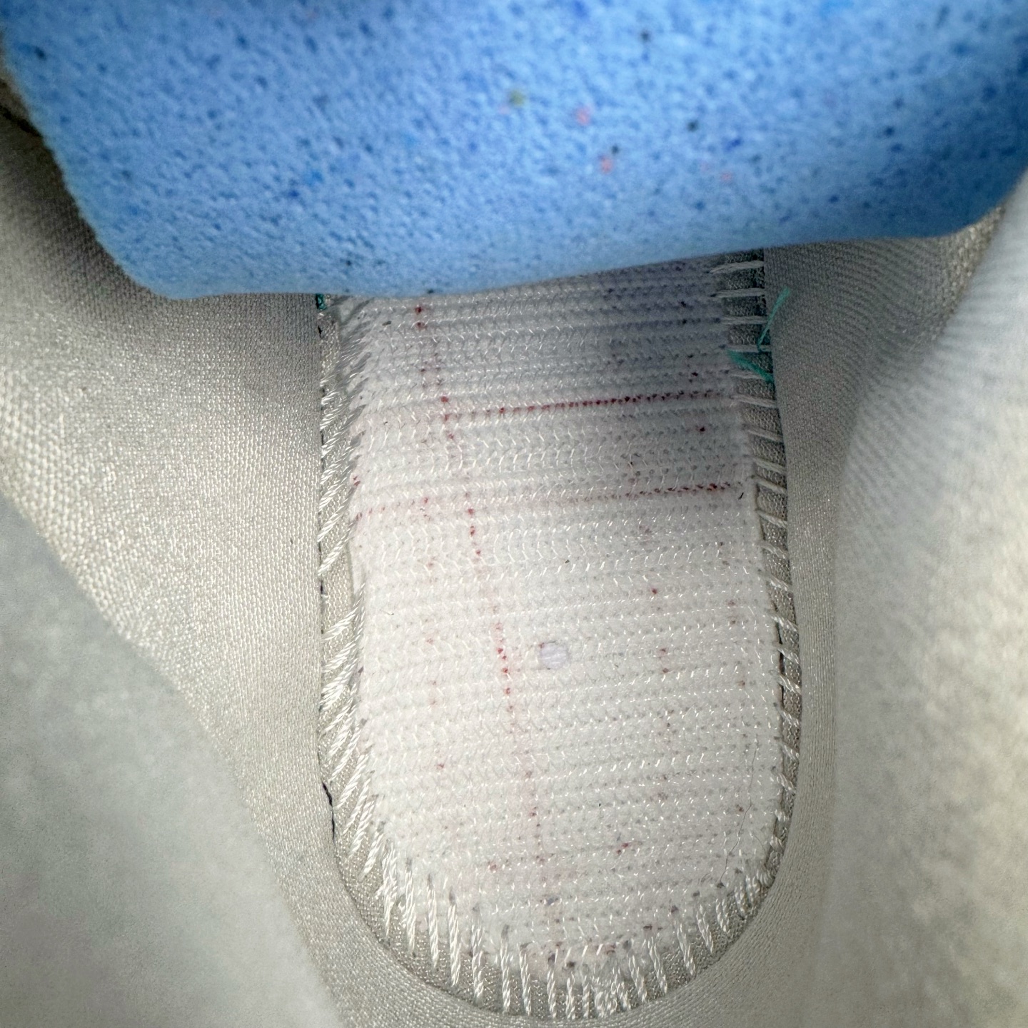 图片[10]-＃外贸版 Air Jordan AJ5 Retro CNY蛇年限定 HF3183-001 原纸板楦头开发 进口头层皮料 完美鞋型匹配公司货 正确鞋舌立体高频 最新原厂底模 大底卡色咬花完美 鞋柜必备鞋款 终端现货供应 尺码：36 36.5 37.5 38 38.5 39 40 40.5 41 42 42.5 43 44 44.5 45 46 47.5-选品中心