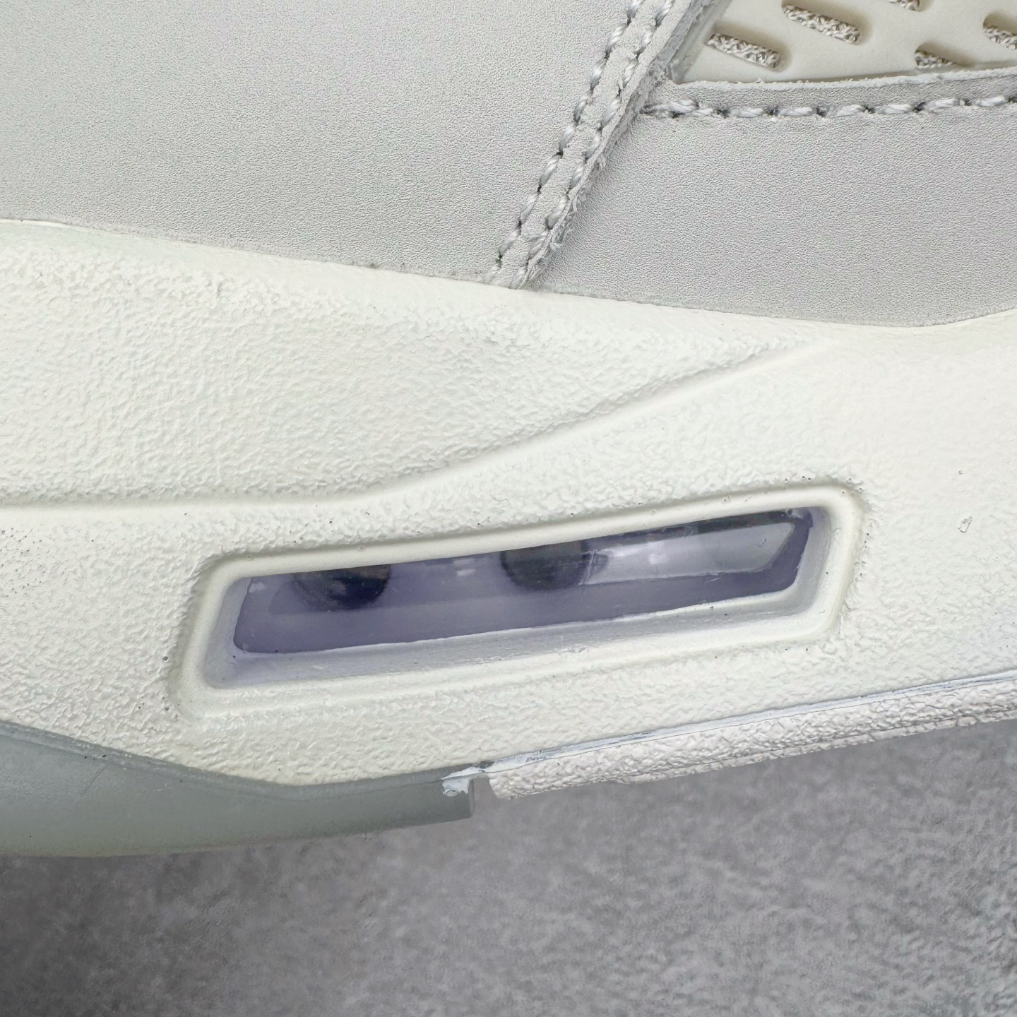 图片[17]-＃外贸版 Air Jordan AJ5 Retro CNY蛇年限定 HF3183-001 原纸板楦头开发 进口头层皮料 完美鞋型匹配公司货 正确鞋舌立体高频 最新原厂底模 大底卡色咬花完美 鞋柜必备鞋款 终端现货供应 尺码：36 36.5 37.5 38 38.5 39 40 40.5 41 42 42.5 43 44 44.5 45 46 47.5-选品中心