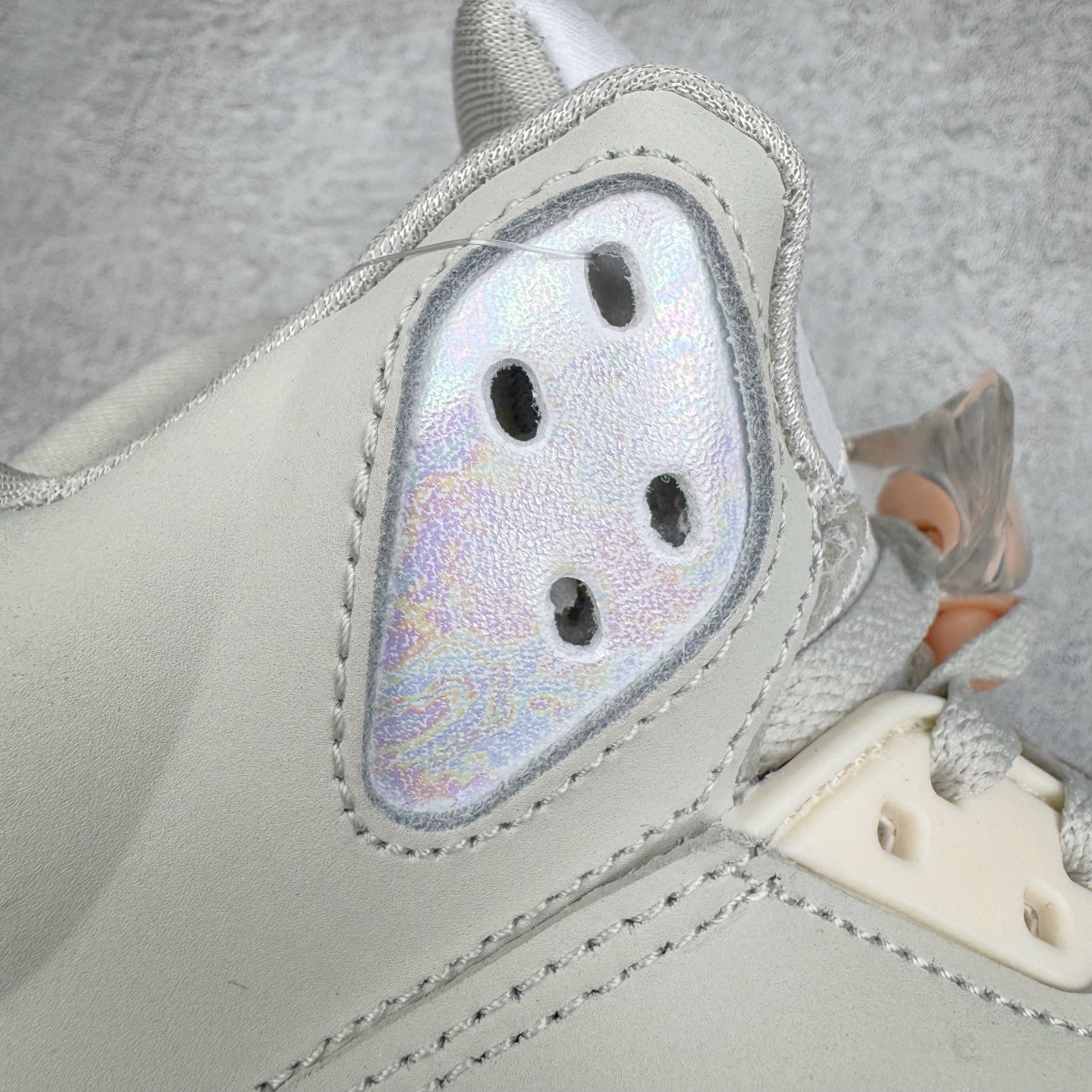 图片[15]-＃外贸版 Air Jordan AJ5 Retro CNY蛇年限定 HF3183-001 原纸板楦头开发 进口头层皮料 完美鞋型匹配公司货 正确鞋舌立体高频 最新原厂底模 大底卡色咬花完美 鞋柜必备鞋款 终端现货供应 尺码：36 36.5 37.5 38 38.5 39 40 40.5 41 42 42.5 43 44 44.5 45 46 47.5-选品中心