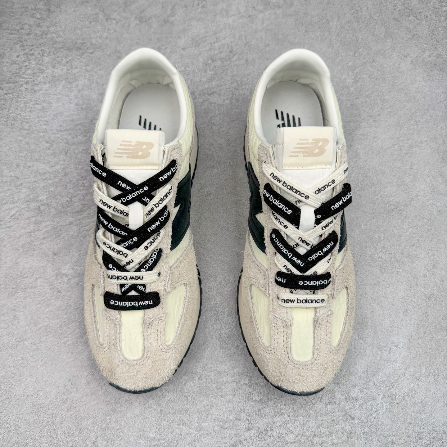 图片[2]-＃M纯原 New Balance U471AM NB新百伦织物牛剖层革春夏薄底鞋防滑耐磨平衡轻便低帮生活休闲鞋 原档数据独立私模大底 唯一正确三层组合大底 特高弹切片加持 百分百还原原鞋脚感 NB市场最强产物 防伪原标全套原楦原纸板原厂数据开发 全鞋电脑针车加持 原厂网布 原装进口头层翻毛皮料正确绒感卡色 正确中底拉帮中底网布细节 匠心打造 耗时两个月开发完成 工艺极其复杂难度可想而知 高端零售专供产物 尺码：36 37 37.5 38 38.5 39.5 40 40.5 41.5 42 42.5 43 44 44.5 45 45.5 46.5 47-选品中心