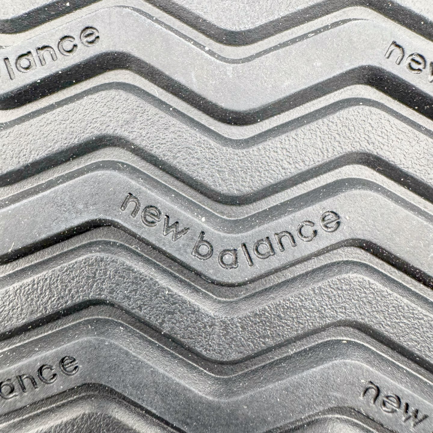 图片[20]-＃M纯原 New Balance U471AM NB新百伦织物牛剖层革春夏薄底鞋防滑耐磨平衡轻便低帮生活休闲鞋 原档数据独立私模大底 唯一正确三层组合大底 特高弹切片加持 百分百还原原鞋脚感 NB市场最强产物 防伪原标全套原楦原纸板原厂数据开发 全鞋电脑针车加持 原厂网布 原装进口头层翻毛皮料正确绒感卡色 正确中底拉帮中底网布细节 匠心打造 耗时两个月开发完成 工艺极其复杂难度可想而知 高端零售专供产物 尺码：36 37 37.5 38 38.5 39.5 40 40.5 41.5 42 42.5 43 44 44.5 45 45.5 46.5 47-选品中心