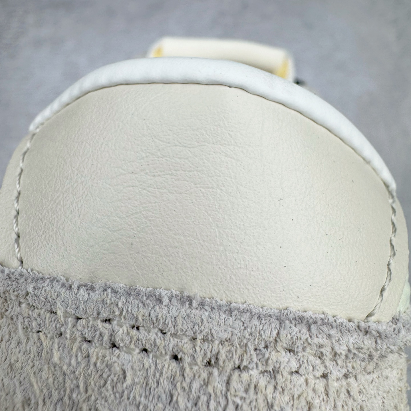 图片[16]-＃M纯原 New Balance U471AM NB新百伦织物牛剖层革春夏薄底鞋防滑耐磨平衡轻便低帮生活休闲鞋 原档数据独立私模大底 唯一正确三层组合大底 特高弹切片加持 百分百还原原鞋脚感 NB市场最强产物 防伪原标全套原楦原纸板原厂数据开发 全鞋电脑针车加持 原厂网布 原装进口头层翻毛皮料正确绒感卡色 正确中底拉帮中底网布细节 匠心打造 耗时两个月开发完成 工艺极其复杂难度可想而知 高端零售专供产物 尺码：36 37 37.5 38 38.5 39.5 40 40.5 41.5 42 42.5 43 44 44.5 45 45.5 46.5 47-选品中心