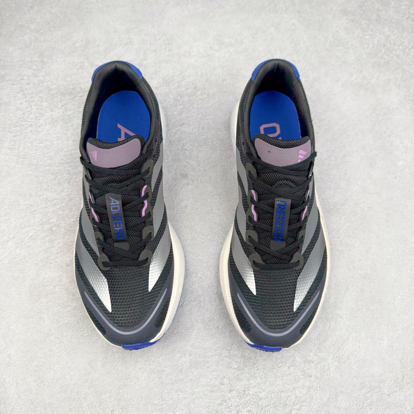 图片[2]-AD Adizero Boston 13 夏季透气网眼竞速跑鞋 JS4950 融合Lightstrike和Lightstrike Pro技术 采用乙烯/乙酸乙烯酯(EVA)材质 打造舒适中底 含ENERGYROD能量碳柱 旨在为步伐添活力 尺码：36 36.5 37 38 38.5 39 40 40.5 41 42 42.5 43 44 44.5 45-选品中心