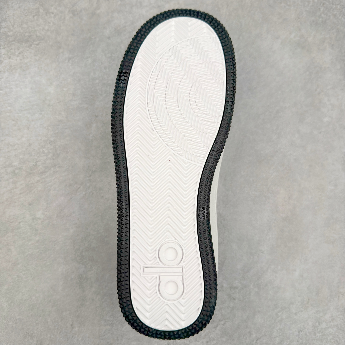 图片[9]-＃纯原 Alo yoga Alo Recovery Mode 舒适百搭防滑耐磨低帮板鞋 易梦玲 Jisoo智秀等多位明星同款上脚主打各大平台外贸主推大厂采购原材料多处细节一步到位生产细节 一款随意搭配的都好看的鞋子alo采用增高4cm 春夏秋冬四季款舒适简约板鞋 TPU防滑耐磨鞋底 尺码：36 36.5 37 37.5 38 38.5 39 40 41 41.5 42 42.5 43 44 45-选品中心