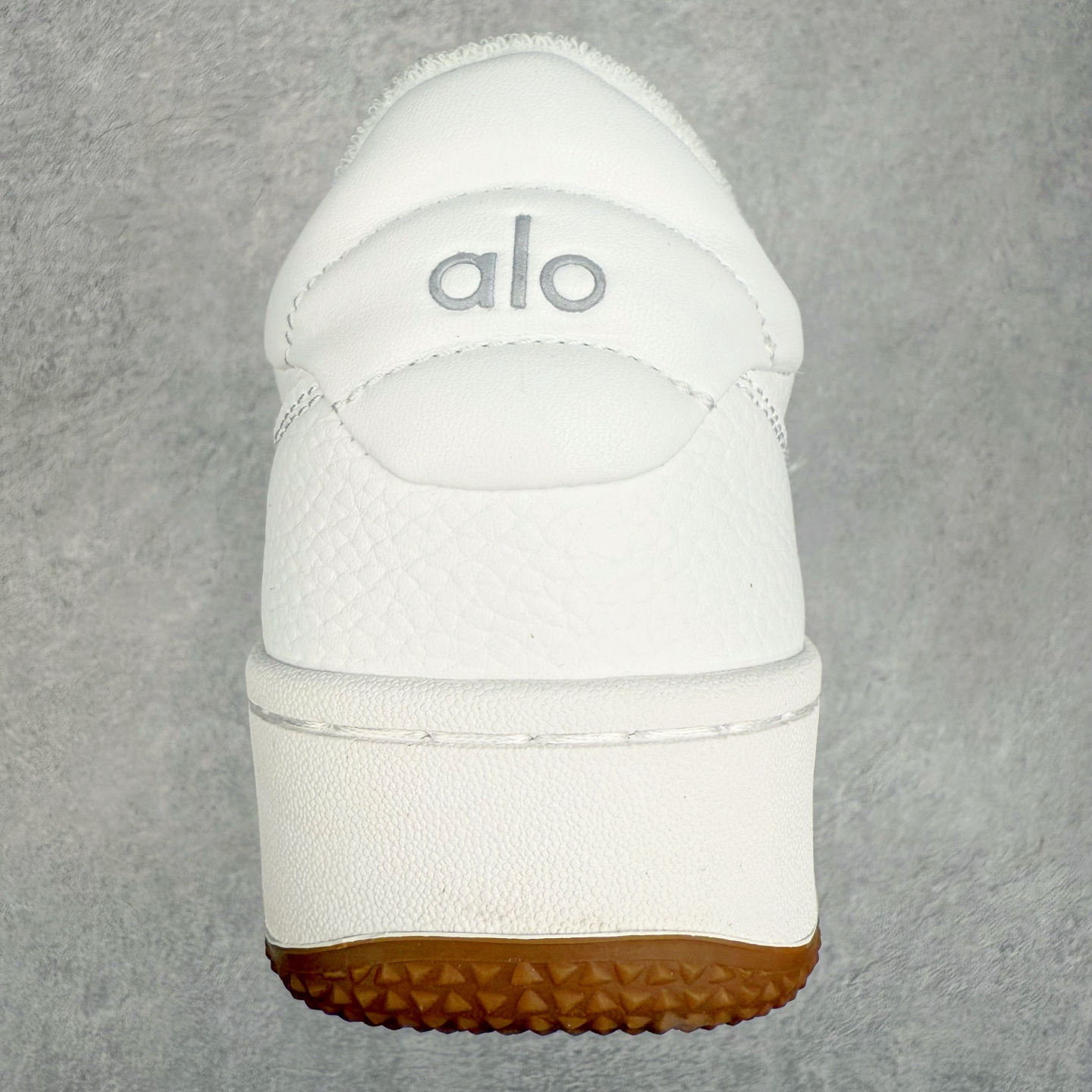 图片[8]-＃纯原 Alo yoga Alo Recovery Mode 舒适百搭防滑耐磨低帮板鞋 易梦玲 Jisoo智秀等多位明星同款上脚主打各大平台外贸主推大厂采购原材料多处细节一步到位生产细节 一款随意搭配的都好看的鞋子alo采用增高4cm 春夏秋冬四季款舒适简约板鞋 TPU防滑耐磨鞋底 尺码：36 36.5 37 37.5 38 38.5 39 40 41 41.5 42 42.5 43 44 45-选品中心