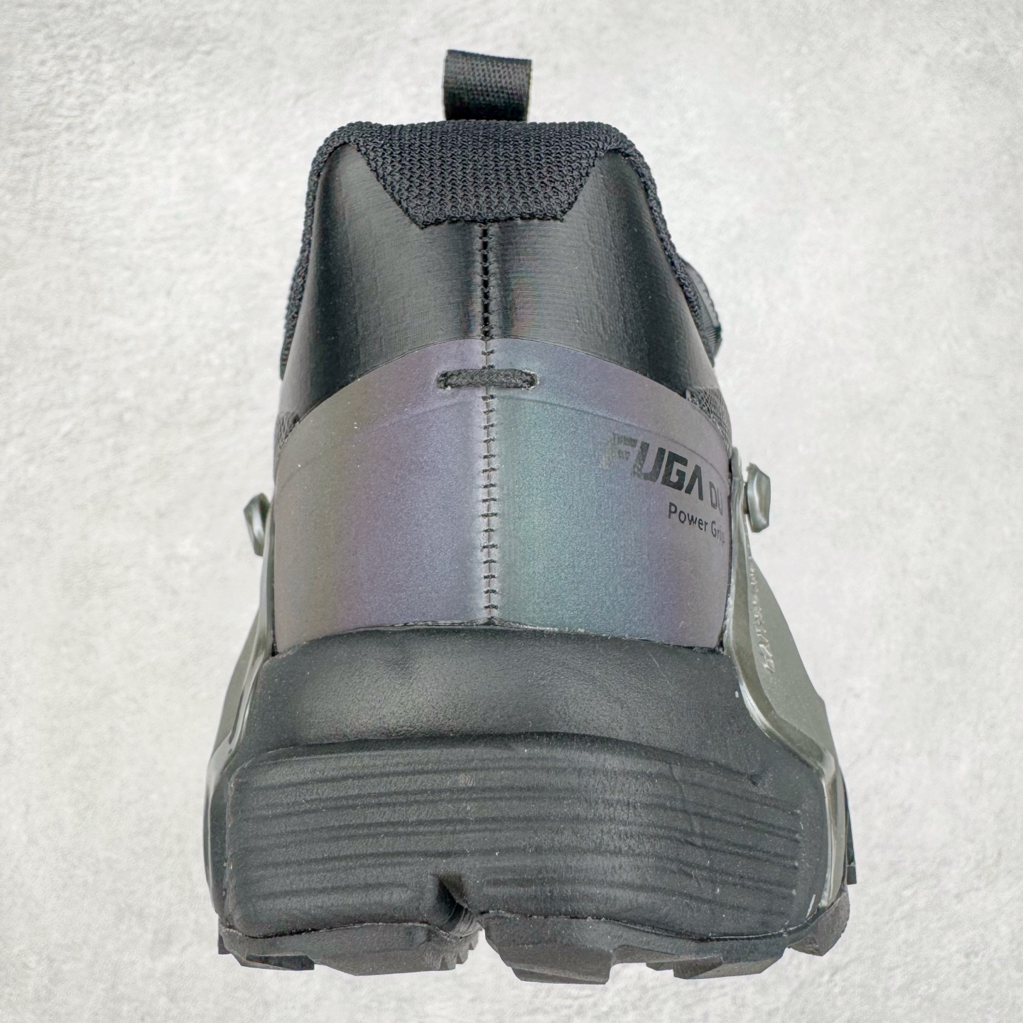 图片[8]-KAILAS FUGA DU BOA 凯乐石 黑山大坡王越野机能跑鞋 这双黑山整体呈现了多样的黑灰银搭配 鞋面主体部分采用网状薄翼材质中底是大坡王最具特色的山形结构 鞋带采用 BOA 旋钮快速穿脱系统 Vibram Megagrip 延续大坡王超强抓地 多重元素组合而成的造型和颜色设计让整双鞋观感丰富而又统一 整双鞋的技术和材料应用使得科技感十足颜色和脚感适合各类场景和场所穿着！ 尺码：36 36.5 37 37.5 38 39 39.5 40 41 41.5 42 42.5 43 44 44.5 45-选品中心