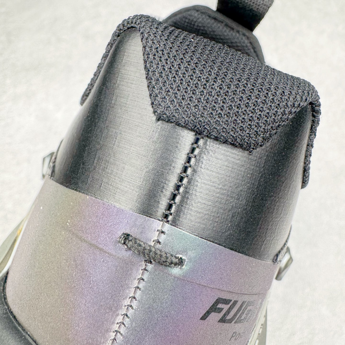 图片[18]-KAILAS FUGA DU BOA 凯乐石 黑山大坡王越野机能跑鞋 这双黑山整体呈现了多样的黑灰银搭配 鞋面主体部分采用网状薄翼材质中底是大坡王最具特色的山形结构 鞋带采用 BOA 旋钮快速穿脱系统 Vibram Megagrip 延续大坡王超强抓地 多重元素组合而成的造型和颜色设计让整双鞋观感丰富而又统一 整双鞋的技术和材料应用使得科技感十足颜色和脚感适合各类场景和场所穿着！ 尺码：36 36.5 37 37.5 38 39 39.5 40 41 41.5 42 42.5 43 44 44.5 45-选品中心