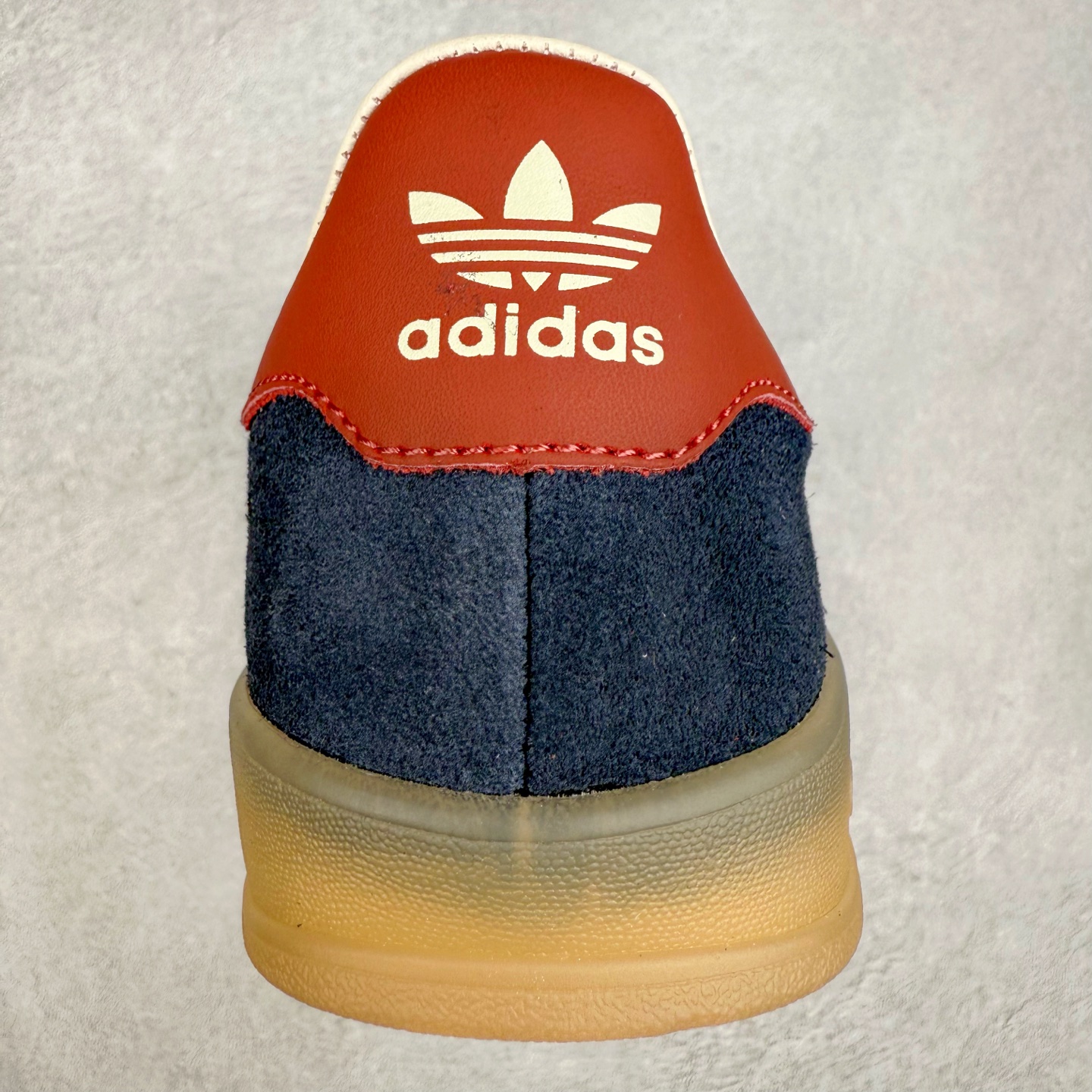 图片[8]-AD Gazelle Indoor Trainers 羚羊内训系列低帮复古百搭休闲运动德训风板鞋 JH5404 90年代经典的复刻版！自60年代以足球训练鞋面世以来,Gazelle就以其经典设计席卷全球。1991年版本的复刻,再造经典Gazelle。采用皮革打造,搭配浊色细节,让这款经典更加简约。尺码：36 36⅔ 37⅓ 38 38⅔ 39⅓ 40 40⅔ 41⅓ 42 42⅔ 43⅓ 44⅓ 44⅔ 45-选品中心