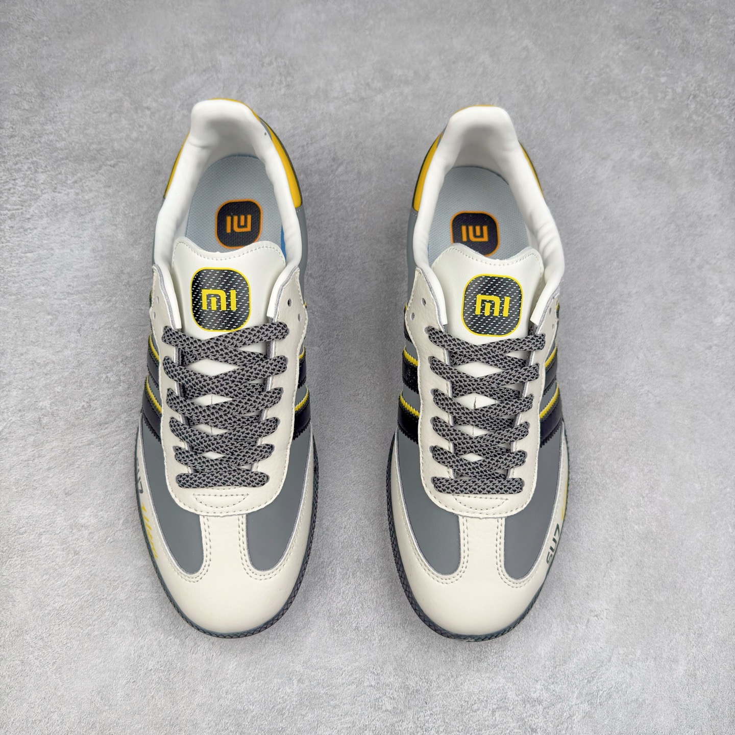 图片[2]-AD Original Samba OG 复古经典轻便板鞋 ID0476 这款桑巴鞋展示了高质量的工艺 带有装饰的超锁缝制和无缝的手感 柔软、柔软的皮革造型和标志性的3条纹完成了精致的外观 正规合身鞋带 鞋面上有绒面鞋垫 橡胶鞋底 享受正畸套筒软感 自50年代首次亮相以来就一直在赢得粉丝的青睐 尺码：36 36.5 37.5 38 38.5 39 40 40.5 41 42 42.5 43 44 44.5 45-选品中心