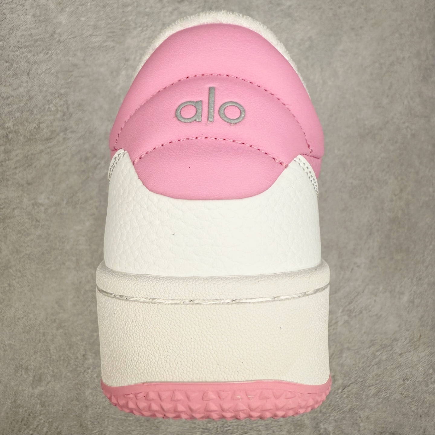 图片[8]-＃纯原 Alo yoga Alo Recovery Mode 舒适百搭防滑耐磨低帮板鞋 易梦玲 Jisoo智秀等多位明星同款上脚主打各大平台外贸主推大厂采购原材料多处细节一步到位生产细节 一款随意搭配的都好看的鞋子alo采用增高4cm 春夏秋冬四季款舒适简约板鞋 TPU防滑耐磨鞋底 尺码：36 36.5 37 37.5 38 38.5 39 40 41 41.5 42 42.5 43 44 45-选品中心