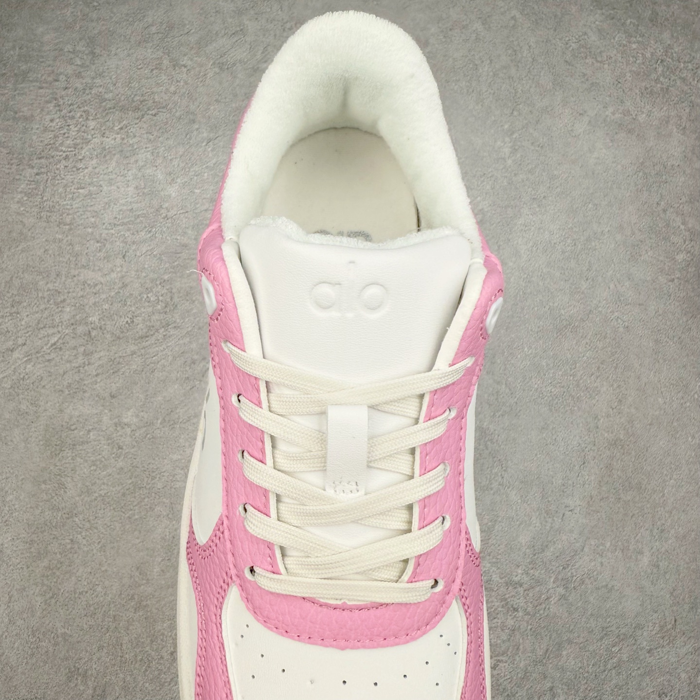 图片[5]-＃纯原 Alo yoga Alo Recovery Mode 舒适百搭防滑耐磨低帮板鞋 易梦玲 Jisoo智秀等多位明星同款上脚主打各大平台外贸主推大厂采购原材料多处细节一步到位生产细节 一款随意搭配的都好看的鞋子alo采用增高4cm 春夏秋冬四季款舒适简约板鞋 TPU防滑耐磨鞋底 尺码：36 36.5 37 37.5 38 38.5 39 40 41 41.5 42 42.5 43 44 45-选品中心