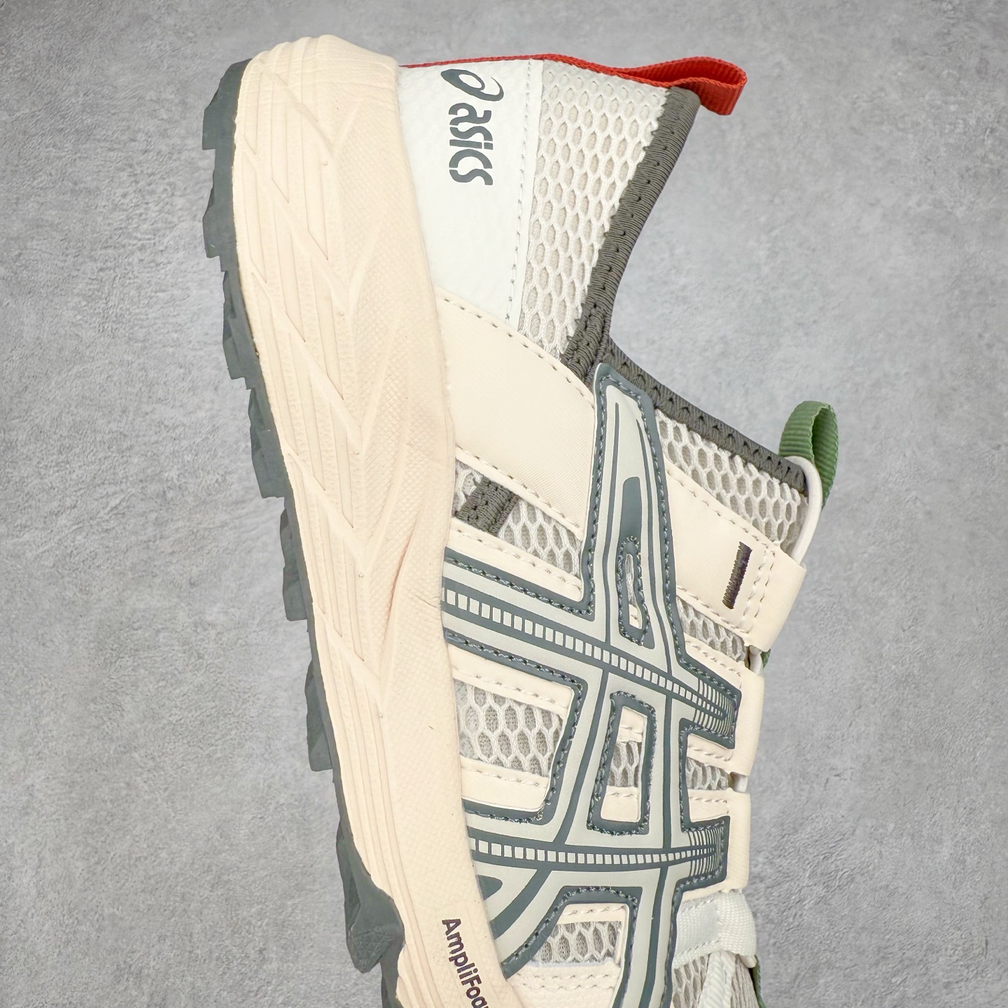 图片[6]-Asics Gel-Sonoma TR 亚瑟士舒适百搭减震防滑耐磨低帮生活休闲鞋 ASICS（亚瑟士）是日本实业家鬼冢喜八郎创立的跑鞋运动品牌，名字想法源自著名的拉丁谚语“AnimaSana In Corpore Sano”，意为“健全的精神寓于强健的体魄”。正如其名字的含义，ASICS亚瑟士一直坚信保持身体的健康与活力是打造健康快乐的生活方式的最佳途径。亚瑟士的跑鞋、篮球鞋等系列集专业与美貌于一身，拥有极高的热度。2016年，ASICS在“2016年日本最佳全球品牌”排行榜名列第17名。尺码：36 37 37.5 38 39 39.5 40 40.5 41.5 42 42.5 43.5 44 45-选品中心