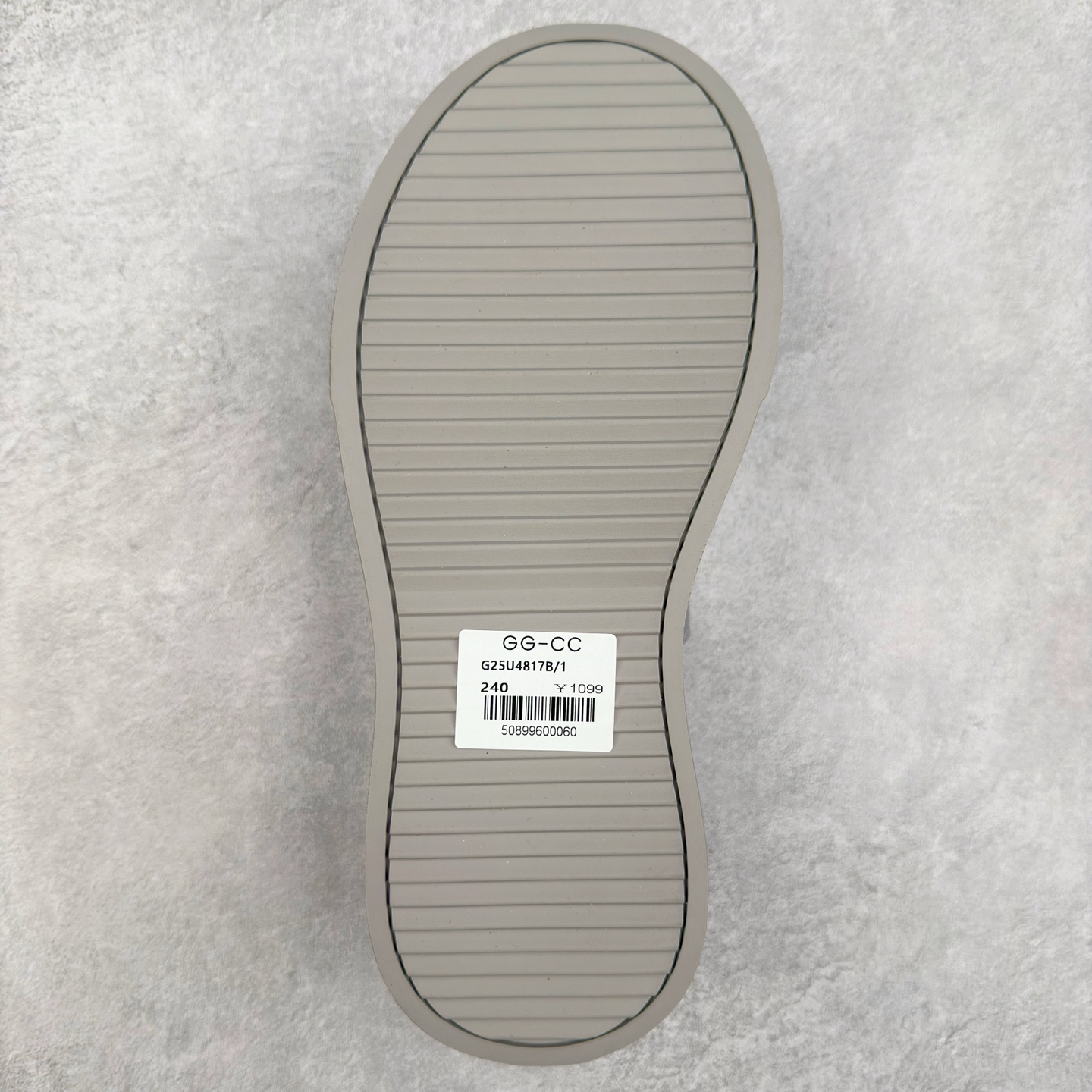 图片[9]-新晋潮流鞋靴品牌GGCC夏季新款 4.5cm厚底【银河微光】陈都灵同款 GG-CC厚底芭蕾舞 法式玛丽珍单鞋 夏季踏青舒适度和少女感我都要 金属方扣实属摩登小心机 舒适!百搭性!摩登圆润饱满楦头! 纹裂金属牛皮!柔韧有型!光泽雅致 羊皮革垫脚!亲肤细腻!透气舒爽! 优化比例!视觉增高! 橡胶大底止滑耐磨步稳回弹! 给#女生的宝藏休闲鞋 货号：G25U4817 尺码：35 36 37 38 39 40-选品中心