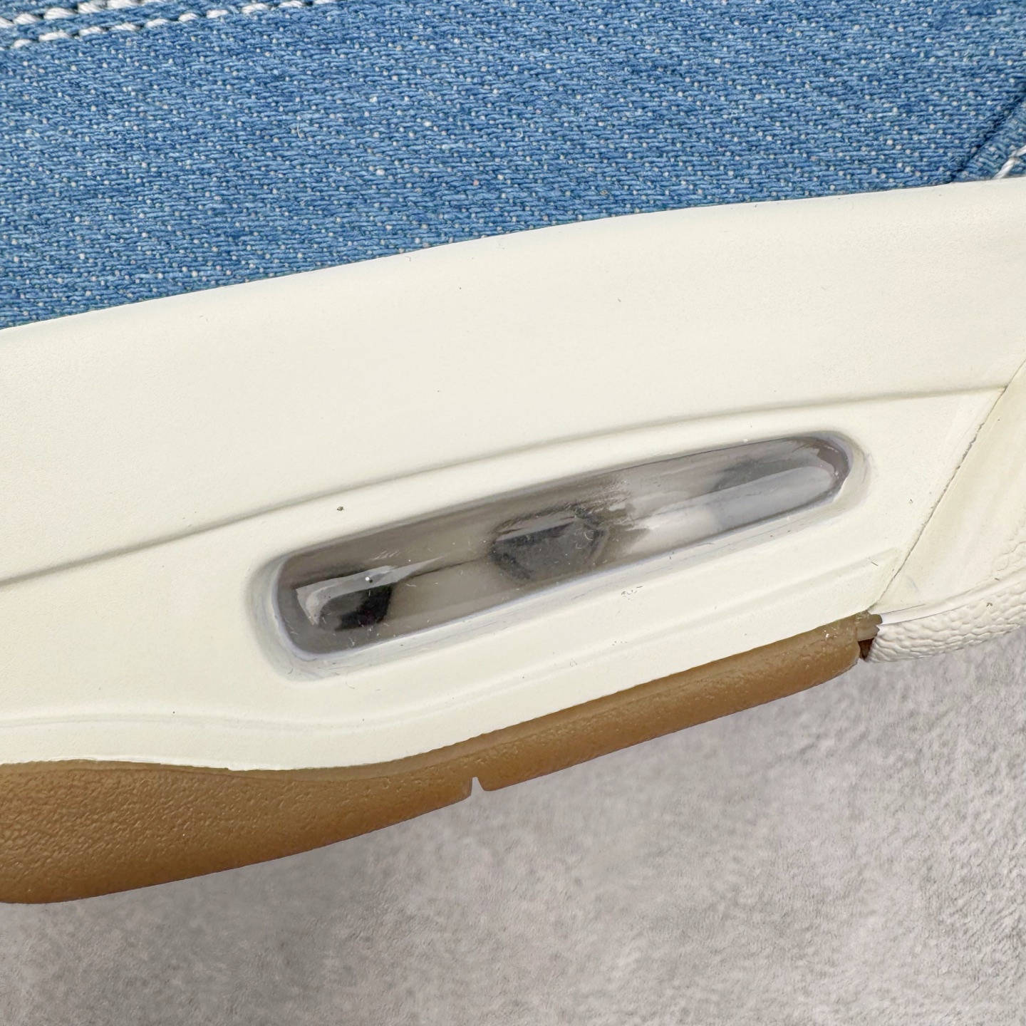 图片[22]-＃K版纯原 Air Jordan AJ4 水洗牛仔布 IB6716-100 全新升级改良 原鞋原楦原纸板同源开发 完美呈现乔4的版型 内侧正确双色网格 还原细节 原厂皮料 正确气垫颜色 正确网格工艺 正确拉帮工艺 全鞋原装材料制作 原档案原模具打造 支持全方位与正品对比 尺码：40 40.5 41 42 42.5 43 44 44.5 45 46 47.5-选品中心