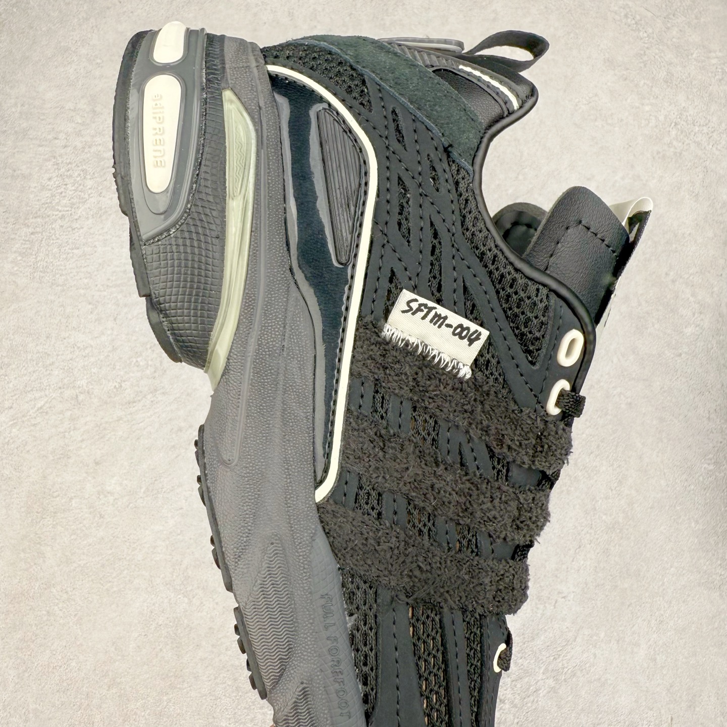 图片[6]-SFTM x AD Originals ADISTAR CUSHION 联名复古舒适防滑耐磨低帮生活休闲鞋 JP8416 实拍调校N版已经零色差零失真 百分百还原实物色彩所见即所得 不存在货不对板色差等低级问题 选购参考实物拍摄 不混卖不参货 只用心做好货严格选品 承诺混一赔十 尺码：36 36.5 37.5 38 38.5 39 40 40.5 41 42 42.5 43 44 44.5 45-选品中心