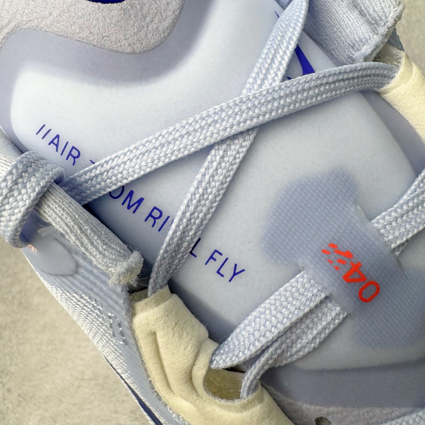 图片[13]-NK AIR Zoom RIVALFLY FK4代系列轻量飞织低帮休闲运动慢跑鞋 整体设计采用流线型的轻质工程网眼材质构成鞋面 并与其他 Running 旗舰鞋款同样搭载全脚掌 ZoomX 缓冲中底 搭配 Pebax 物料与橡胶外底 ZoomX StreakFly 首发配色以Prototype呈现 其灵感是来自开发期间的磨损测试 透过编号的标记与内侧的预期跑步距离突出研发过程 货号：FV6040-002 尺码：36 36.5 37.5 38 38.5 39 40 40.5 41 42 42.5 43 44 44.5 45-选品中心