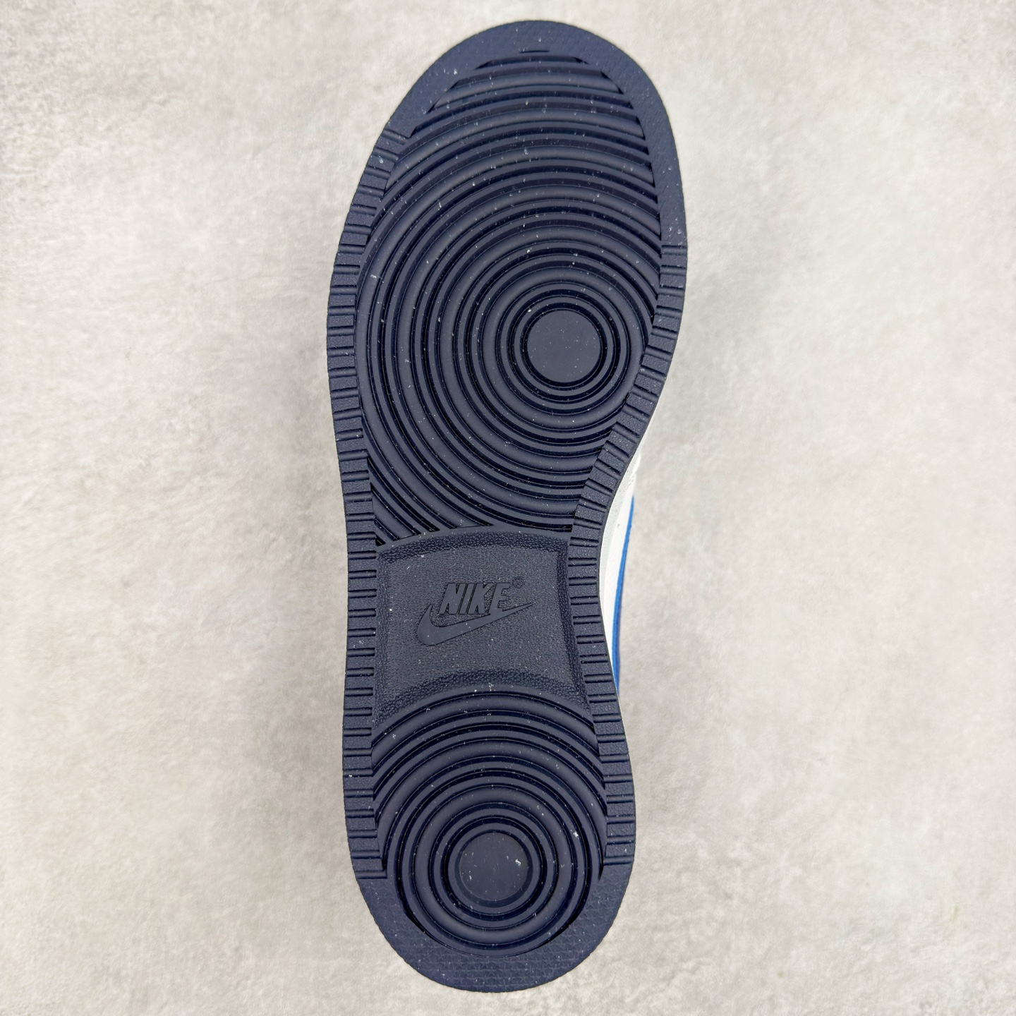 图片[9]-＃奥莱订单福利 NK Court Borough Low CB2 低帮百搭透气休闲运动板鞋 独家渠道 市面未流通批次 奥莱直播间499 599一样的东西 碾压市面现存所有版本 公司一样的东西 超值回馈 帮你省钱 支持各种鉴定 经典耐用的设计 兼顾舒适脚感和出众风范 演绎匠心之作 结构性的支撑贴合感结合复古篮球设计 塑就场外全明星风范 尺码：35.5 36 36.5 37.5 38 38.5 39 40 40.5 41 42 42.5 43 44 44.5-选品中心