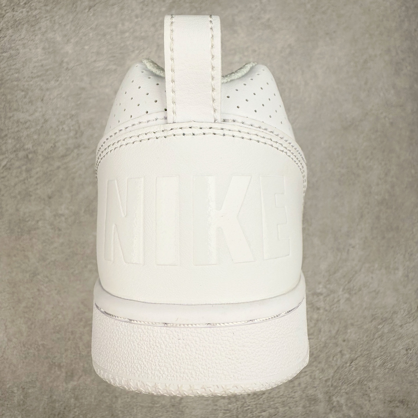 图片[8]-＃奥莱订单福利 NK Court Borough Low CB2 低帮百搭透气休闲运动板鞋 独家渠道 市面未流通批次 奥莱直播间499 599一样的东西 碾压市面现存所有版本 公司一样的东西 超值回馈 帮你省钱 支持各种鉴定 经典耐用的设计 兼顾舒适脚感和出众风范 演绎匠心之作 结构性的支撑贴合感结合复古篮球设计 塑就场外全明星风范 尺码：35.5 36 36.5 37.5 38 38.5 39 40 40.5 41 42 42.5 43 44 44.5-选品中心