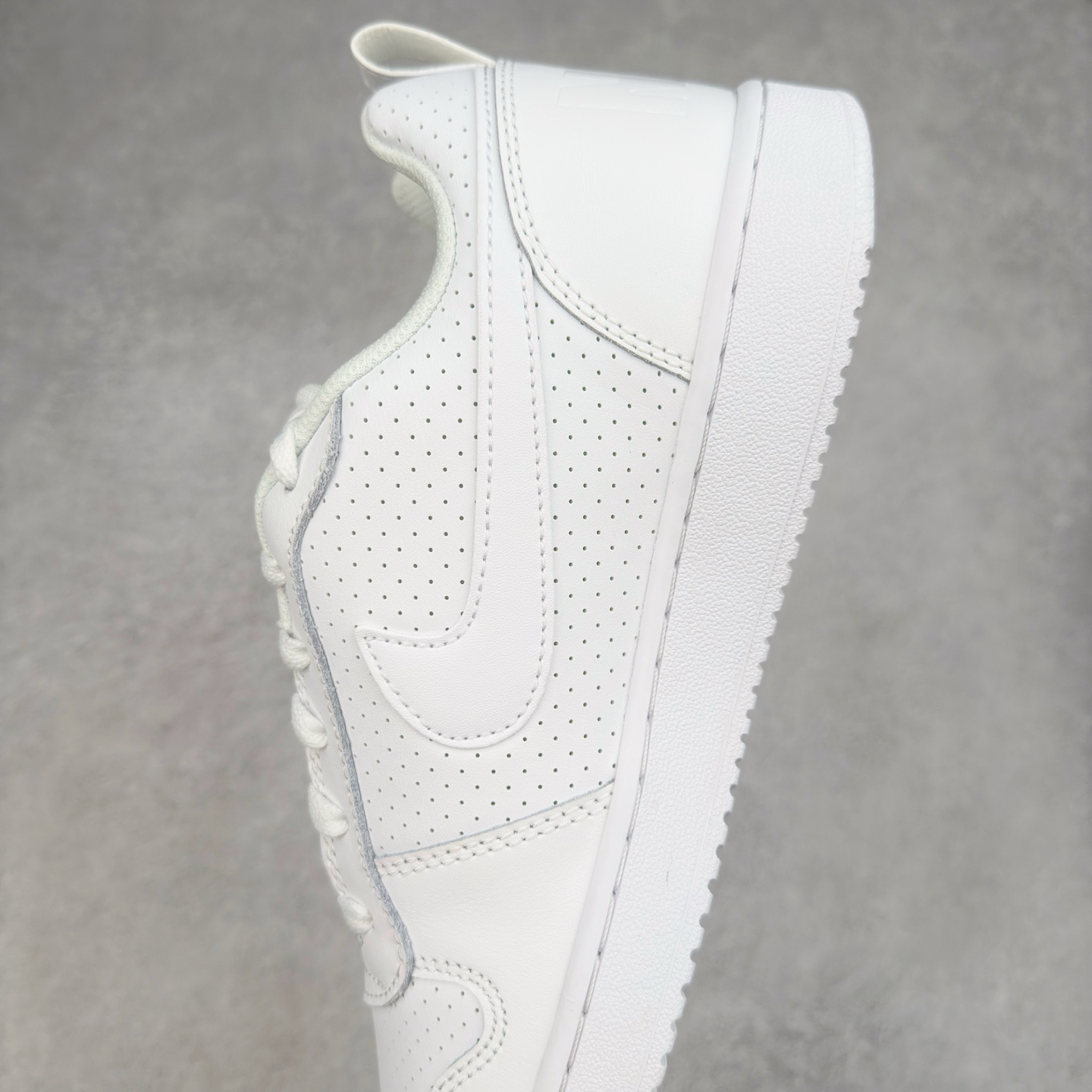 图片[7]-＃奥莱订单福利 NK Court Borough Low CB2 低帮百搭透气休闲运动板鞋 独家渠道 市面未流通批次 奥莱直播间499 599一样的东西 碾压市面现存所有版本 公司一样的东西 超值回馈 帮你省钱 支持各种鉴定 经典耐用的设计 兼顾舒适脚感和出众风范 演绎匠心之作 结构性的支撑贴合感结合复古篮球设计 塑就场外全明星风范 尺码：35.5 36 36.5 37.5 38 38.5 39 40 40.5 41 42 42.5 43 44 44.5-选品中心