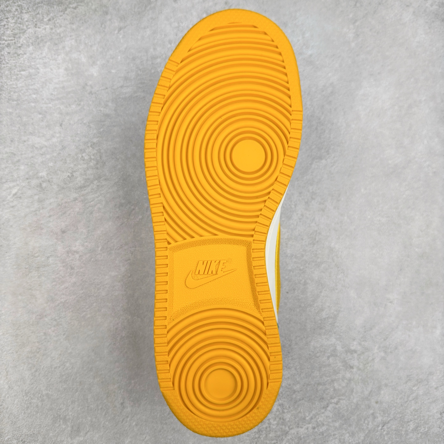 图片[9]-＃奥莱订单福利 NK Court Borough Low CB2 低帮百搭透气休闲运动板鞋 独家渠道 市面未流通批次 奥莱直播间499 599一样的东西 碾压市面现存所有版本 公司一样的东西 超值回馈 帮你省钱 支持各种鉴定 经典耐用的设计 兼顾舒适脚感和出众风范 演绎匠心之作 结构性的支撑贴合感结合复古篮球设计 塑就场外全明星风范 尺码：35.5 36 36.5 37.5 38 38.5 39 40 40.5 41 42 42.5 43 44 44.5-选品中心