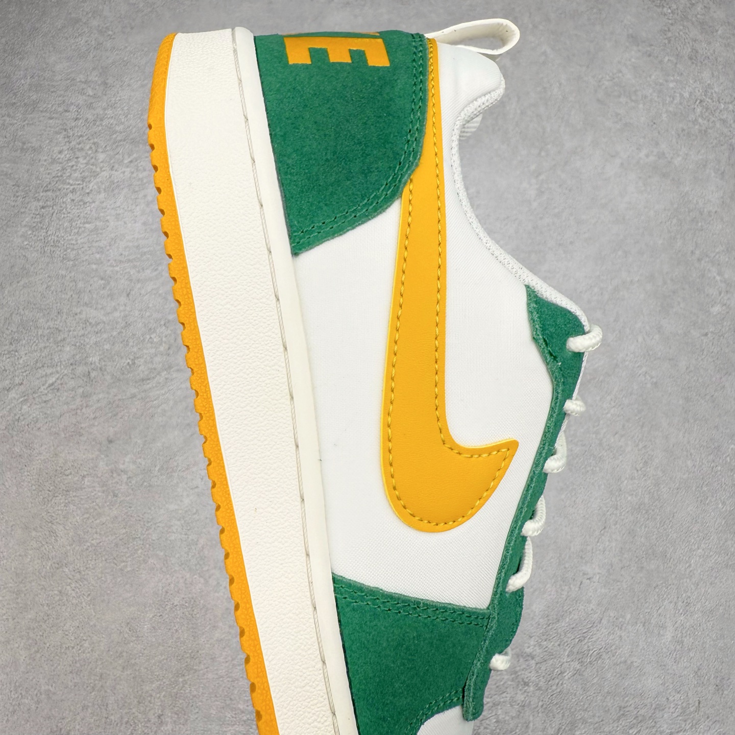 图片[6]-＃奥莱订单福利 NK Court Borough Low CB2 低帮百搭透气休闲运动板鞋 独家渠道 市面未流通批次 奥莱直播间499 599一样的东西 碾压市面现存所有版本 公司一样的东西 超值回馈 帮你省钱 支持各种鉴定 经典耐用的设计 兼顾舒适脚感和出众风范 演绎匠心之作 结构性的支撑贴合感结合复古篮球设计 塑就场外全明星风范 尺码：35.5 36 36.5 37.5 38 38.5 39 40 40.5 41 42 42.5 43 44 44.5-选品中心