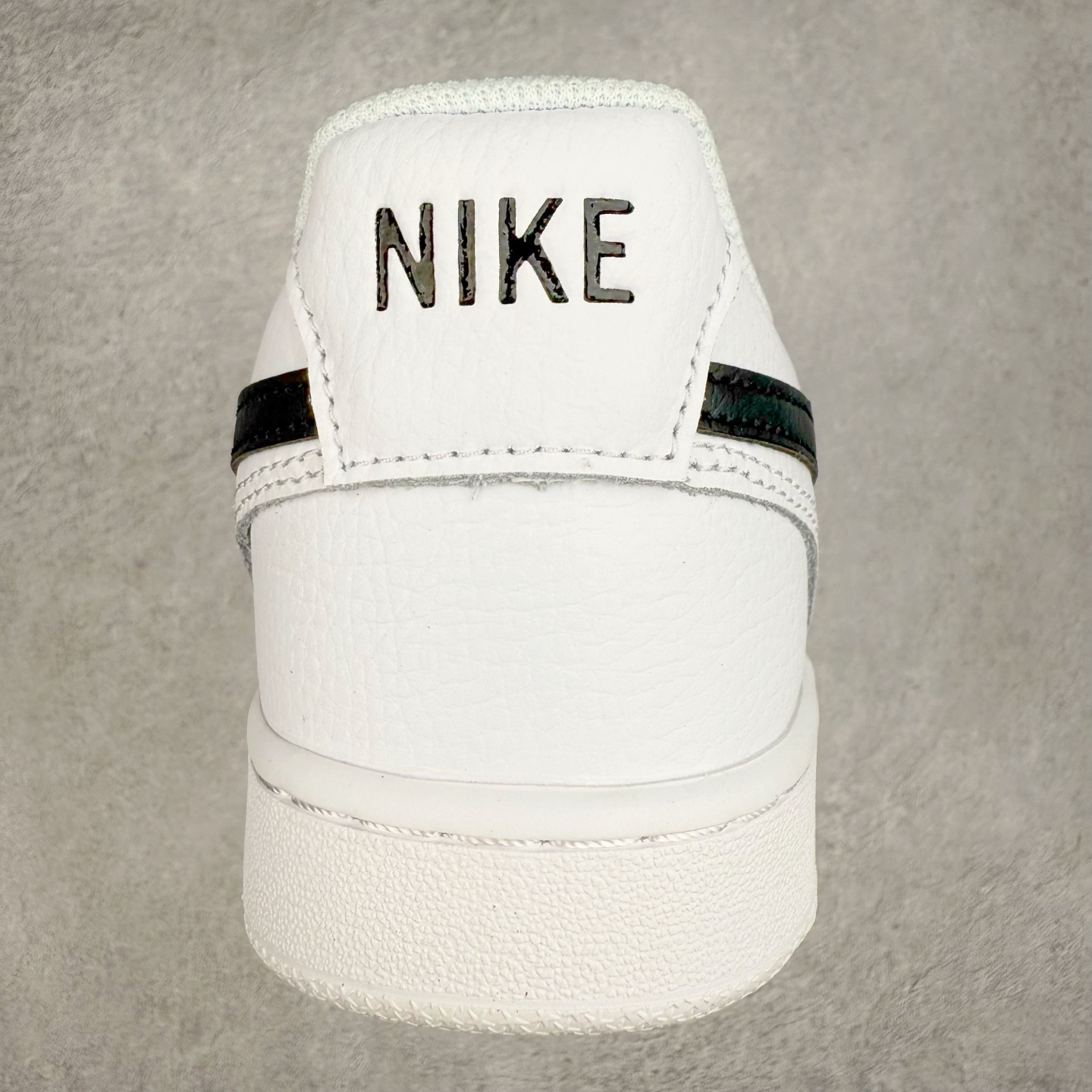 图片[8]-＃奥莱订单福利 NK Court Borough Low CB2 低帮百搭透气休闲运动板鞋 独家渠道 市面未流通批次 奥莱直播间499 599一样的东西 碾压市面现存所有版本 公司一样的东西 超值回馈 帮你省钱 支持各种鉴定 经典耐用的设计 兼顾舒适脚感和出众风范 演绎匠心之作 结构性的支撑贴合感结合复古篮球设计 塑就场外全明星风范 尺码：35.5 36 36.5 37.5 38 38.5 39 40 40.5 41 42 42.5 43 44 44.5-选品中心