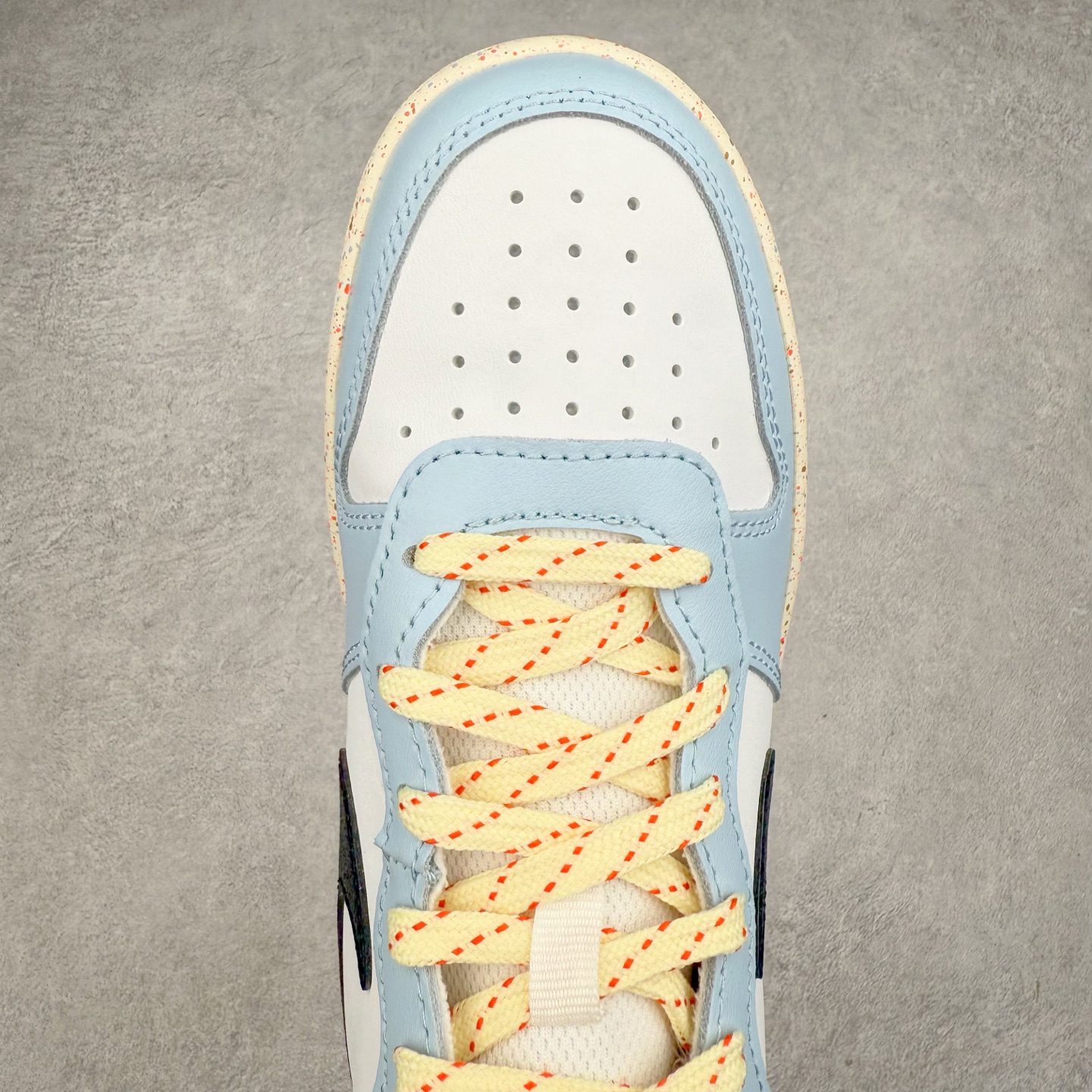 图片[4]-＃奥莱订单福利 NK Court Borough Low CB2 低帮百搭透气休闲运动板鞋 独家渠道 市面未流通批次 奥莱直播间499 599一样的东西 碾压市面现存所有版本 公司一样的东西 超值回馈 帮你省钱 支持各种鉴定 经典耐用的设计 兼顾舒适脚感和出众风范 演绎匠心之作 结构性的支撑贴合感结合复古篮球设计 塑就场外全明星风范 尺码：35.5 36 36.5 37.5 38 38.5 39 40 40.5 41 42 42.5 43 44 44.5-选品中心