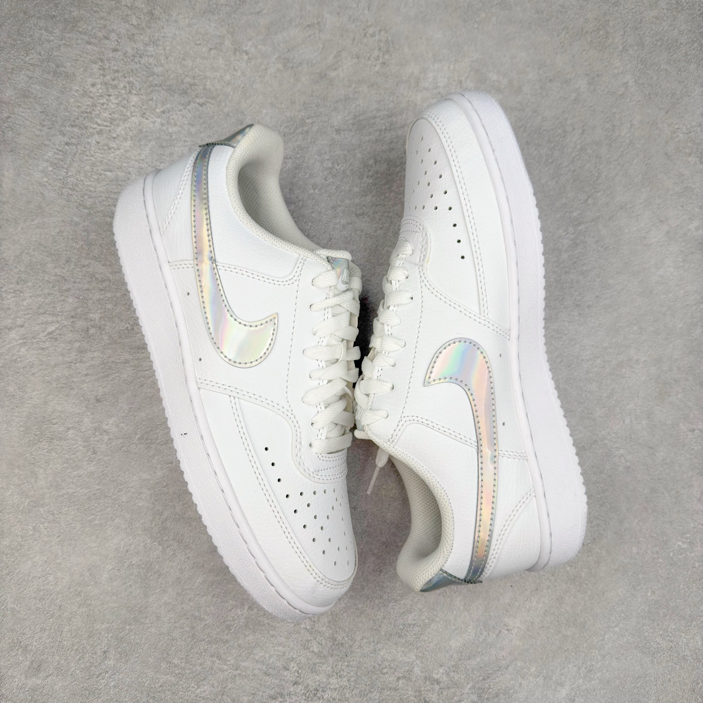 图片[3]-＃奥莱订单福利 NK Court Borough Low CB2 低帮百搭透气休闲运动板鞋 独家渠道 市面未流通批次 奥莱直播间499 599一样的东西 碾压市面现存所有版本 公司一样的东西 超值回馈 帮你省钱 支持各种鉴定 经典耐用的设计 兼顾舒适脚感和出众风范 演绎匠心之作 结构性的支撑贴合感结合复古篮球设计 塑就场外全明星风范 尺码：35.5 36 36.5 37.5 38 38.5 39 40 40.5 41 42 42.5 43 44 44.5-选品中心