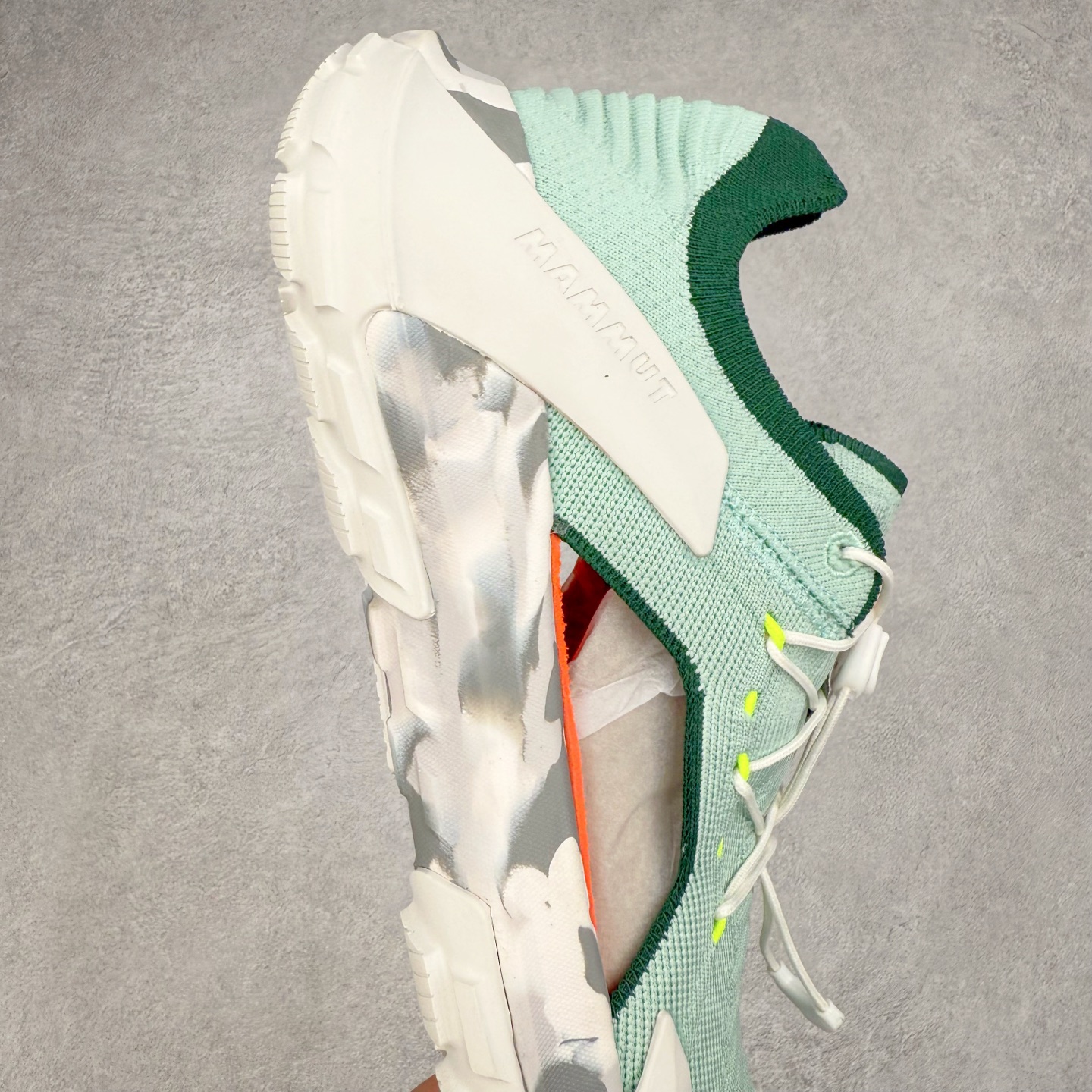 图片[6]-MAMMUT猛犸象 Hueco Knit 2 登山靴多功能鞋履 独立私模 顶级复刻百分百还原# 应用BASE FIT 2.0专利技术 拥有优越的抓地力、护趾力和运动缓冲功能 可折叠鞋跟 透气针织鞋面 适合春夏与初秋季节的设计 即刻\\\”履\\\”行出发 尺码：36 36.5 37.5 38 38.5 39 40 40.5 41 42 42.5 43 44 44.5 45 46-选品中心