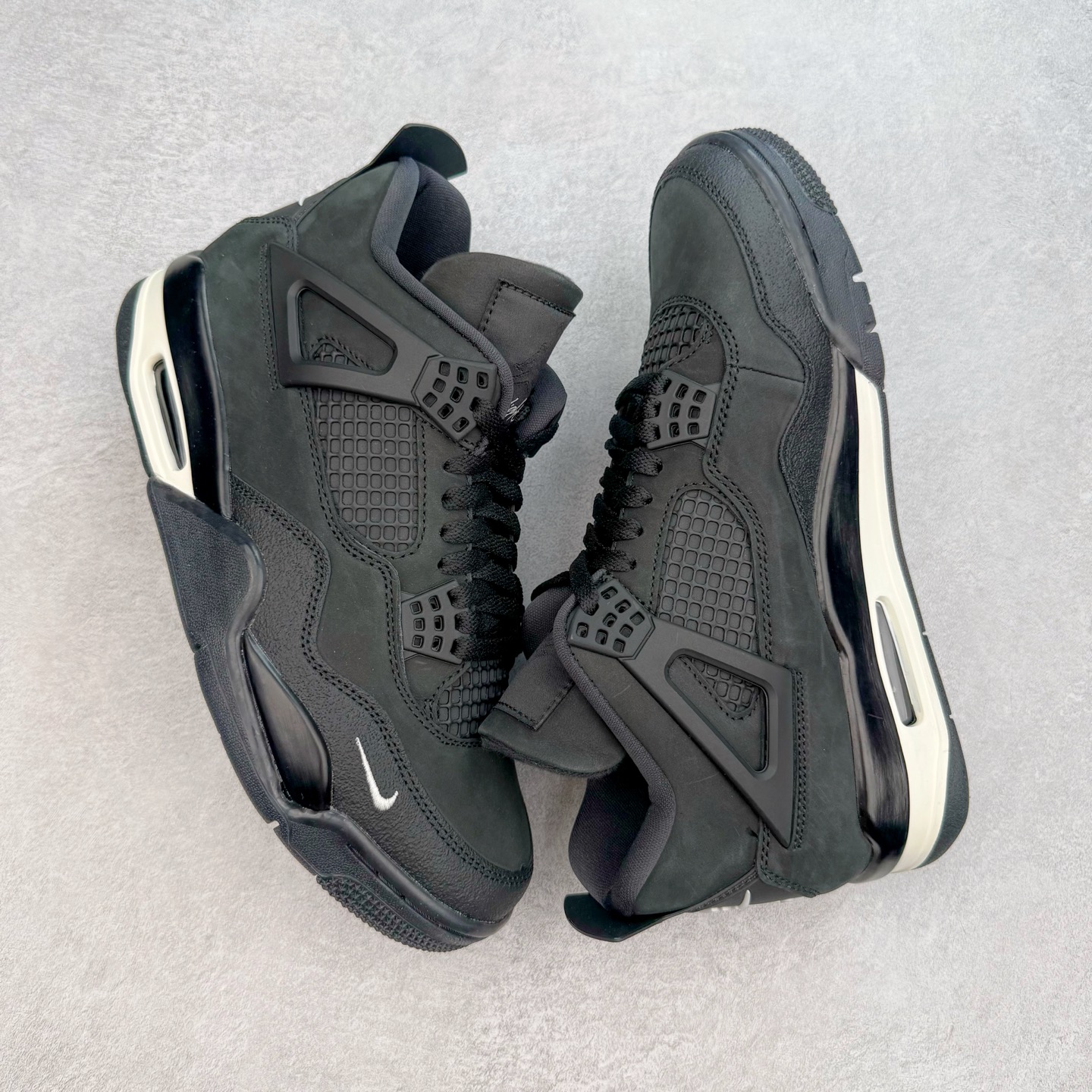 图片[3]-＃K版纯原 Nigel Sylvester x Air Jordan AJ4 Retro 联名黑魂 货号：HF4340-001 全新升级改良 原鞋原楦原纸板同源开发 完美呈现乔4的版型 内侧正确双色网格 还原细节 原厂皮料 正确气垫颜色 正确网格工艺 正确拉帮工艺 全鞋原装材料制作 原档案原模具打造 支持全方位与正品对比 尺码：40 40.5 41 42 42.5 43 44 44.5 45 46 47.5-选品中心