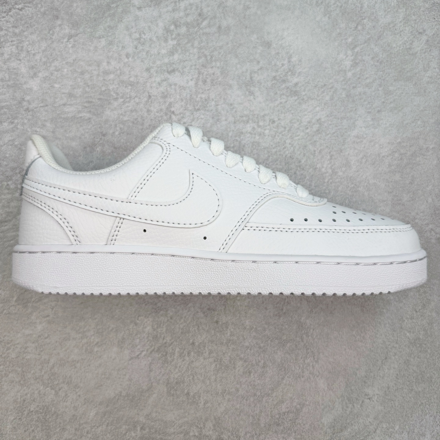 图片[7]-＃奥莱订单福利 NK Court Borough Low CB2 低帮百搭透气休闲运动板鞋 独家渠道 市面未流通批次 奥莱直播间499 599一样的东西 碾压市面现存所有版本 公司一样的东西 超值回馈 帮你省钱 支持各种鉴定 经典耐用的设计 兼顾舒适脚感和出众风范 演绎匠心之作 结构性的支撑贴合感结合复古篮球设计 塑就场外全明星风范 尺码：35.5 36 36.5 37.5 38 38.5 39 40 40.5 41 42 42.5 43 44 44.5-选品中心