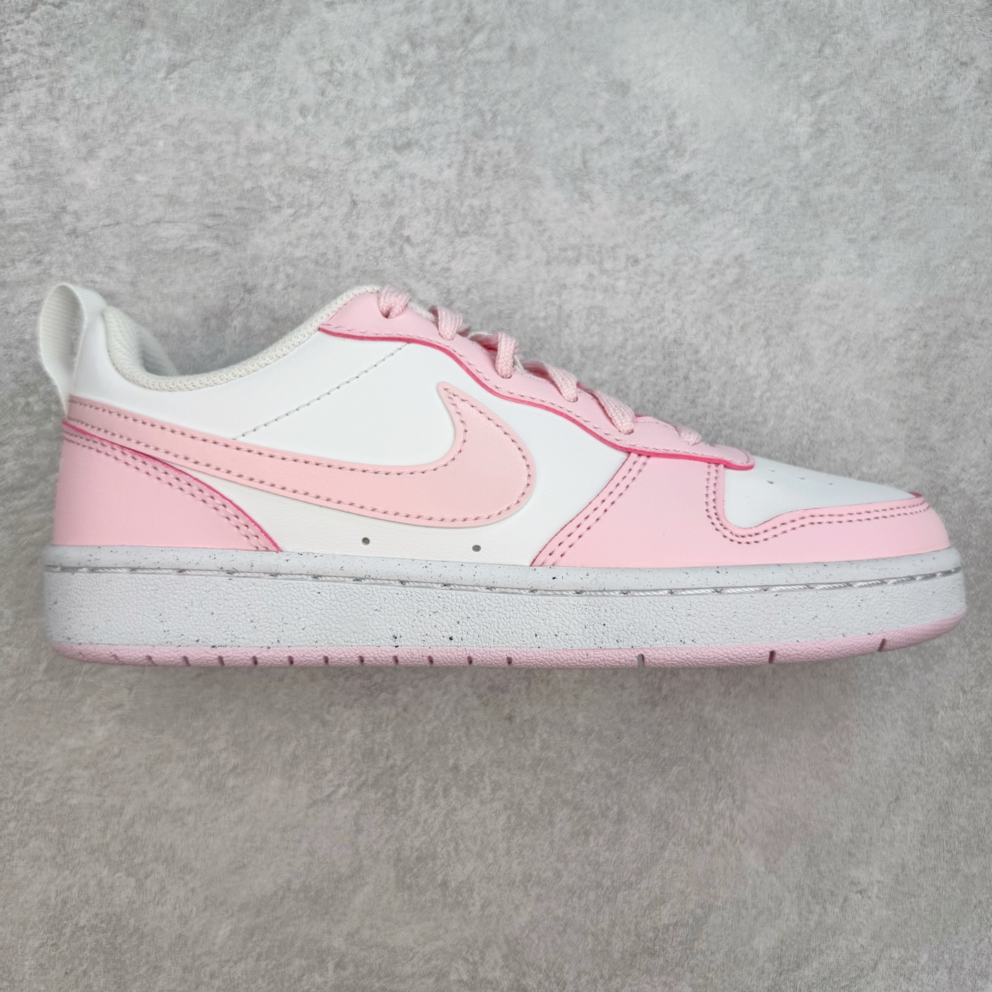 图片[8]-＃奥莱订单福利 NK Court Borough Low CB2 低帮百搭透气休闲运动板鞋 独家渠道 市面未流通批次 奥莱直播间499 599一样的东西 碾压市面现存所有版本 公司一样的东西 超值回馈 帮你省钱 支持各种鉴定 经典耐用的设计 兼顾舒适脚感和出众风范 演绎匠心之作 结构性的支撑贴合感结合复古篮球设计 塑就场外全明星风范 尺码：35.5 36 36.5 37.5 38 38.5 39 40 40.5 41 42 42.5 43 44 44.5-选品中心