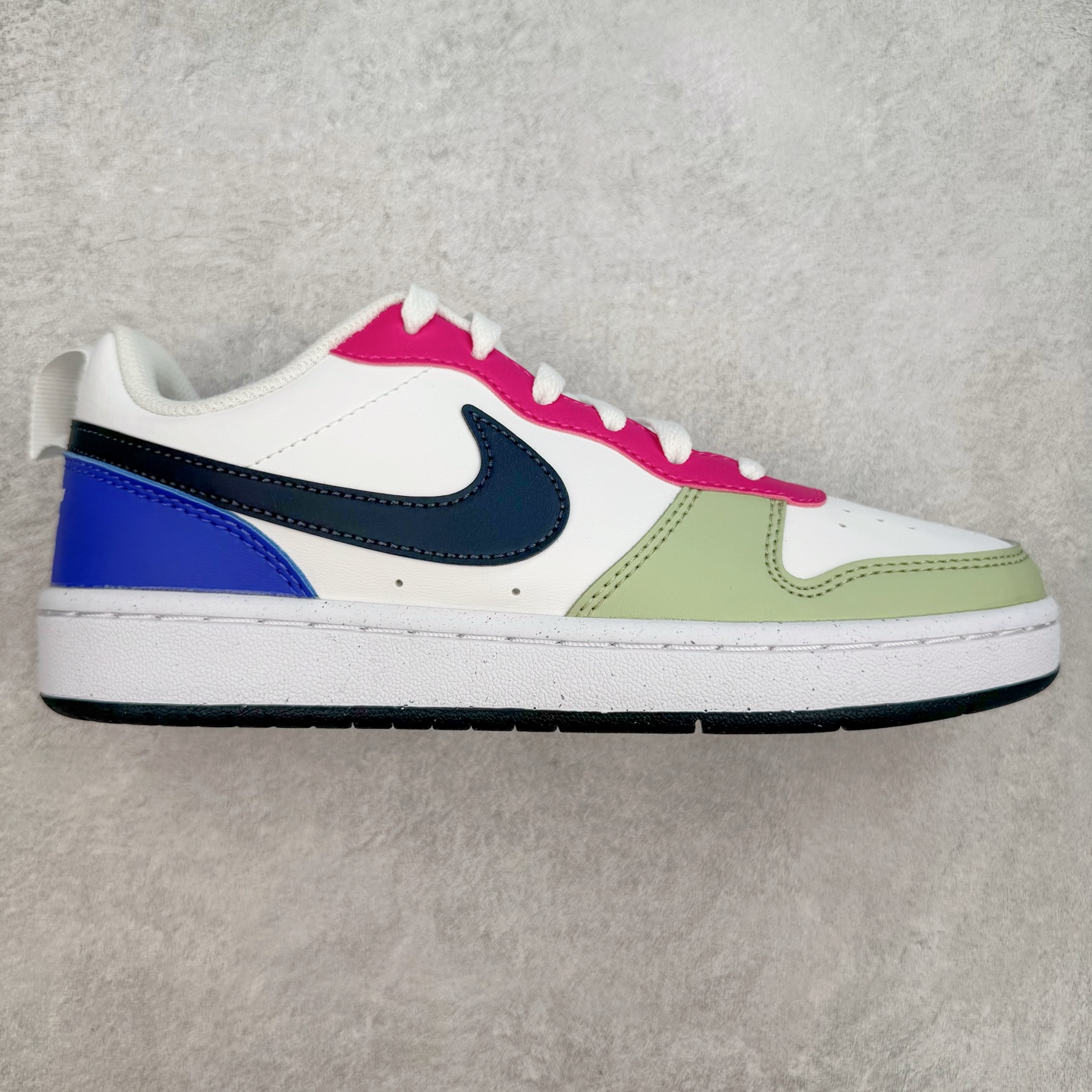 图片[2]-＃奥莱订单福利 NK Court Borough Low CB2 低帮百搭透气休闲运动板鞋 独家渠道 市面未流通批次 奥莱直播间499 599一样的东西 碾压市面现存所有版本 公司一样的东西 超值回馈 帮你省钱 支持各种鉴定 经典耐用的设计 兼顾舒适脚感和出众风范 演绎匠心之作 结构性的支撑贴合感结合复古篮球设计 塑就场外全明星风范 尺码：35.5 36 36.5 37.5 38 38.5 39 40 40.5 41 42 42.5 43 44 44.5-选品中心