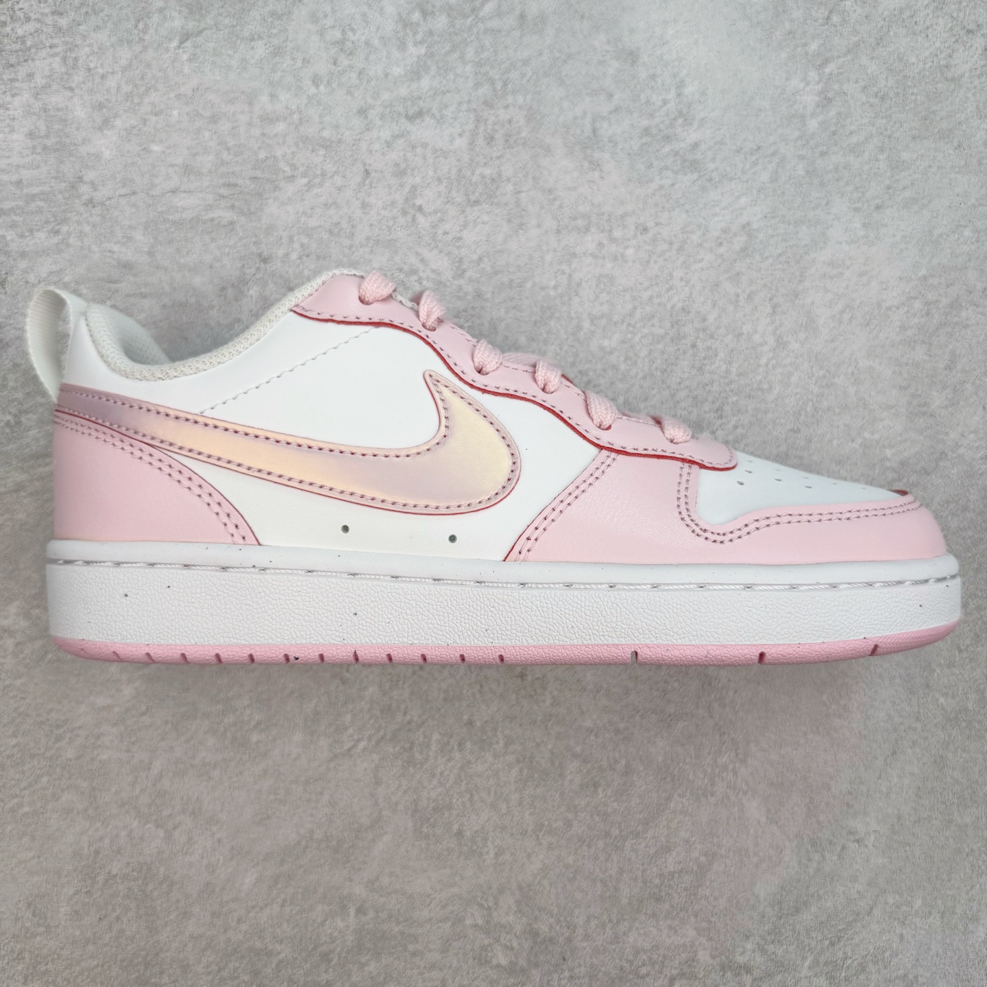 图片[9]-＃奥莱订单福利 NK Court Borough Low CB2 低帮百搭透气休闲运动板鞋 独家渠道 市面未流通批次 奥莱直播间499 599一样的东西 碾压市面现存所有版本 公司一样的东西 超值回馈 帮你省钱 支持各种鉴定 经典耐用的设计 兼顾舒适脚感和出众风范 演绎匠心之作 结构性的支撑贴合感结合复古篮球设计 塑就场外全明星风范 尺码：35.5 36 36.5 37.5 38 38.5 39 40 40.5 41 42 42.5 43 44 44.5-选品中心