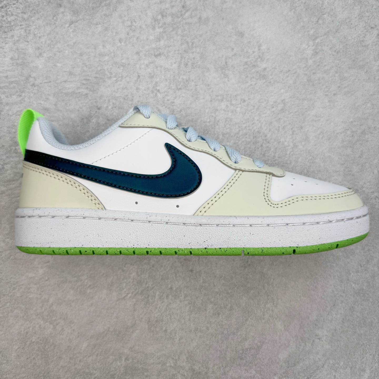 图片[6]-＃奥莱订单福利 NK Court Borough Low CB2 低帮百搭透气休闲运动板鞋 独家渠道 市面未流通批次 奥莱直播间499 599一样的东西 碾压市面现存所有版本 公司一样的东西 超值回馈 帮你省钱 支持各种鉴定 经典耐用的设计 兼顾舒适脚感和出众风范 演绎匠心之作 结构性的支撑贴合感结合复古篮球设计 塑就场外全明星风范 尺码：35.5 36 36.5 37.5 38 38.5 39 40 40.5 41 42 42.5 43 44 44.5-选品中心