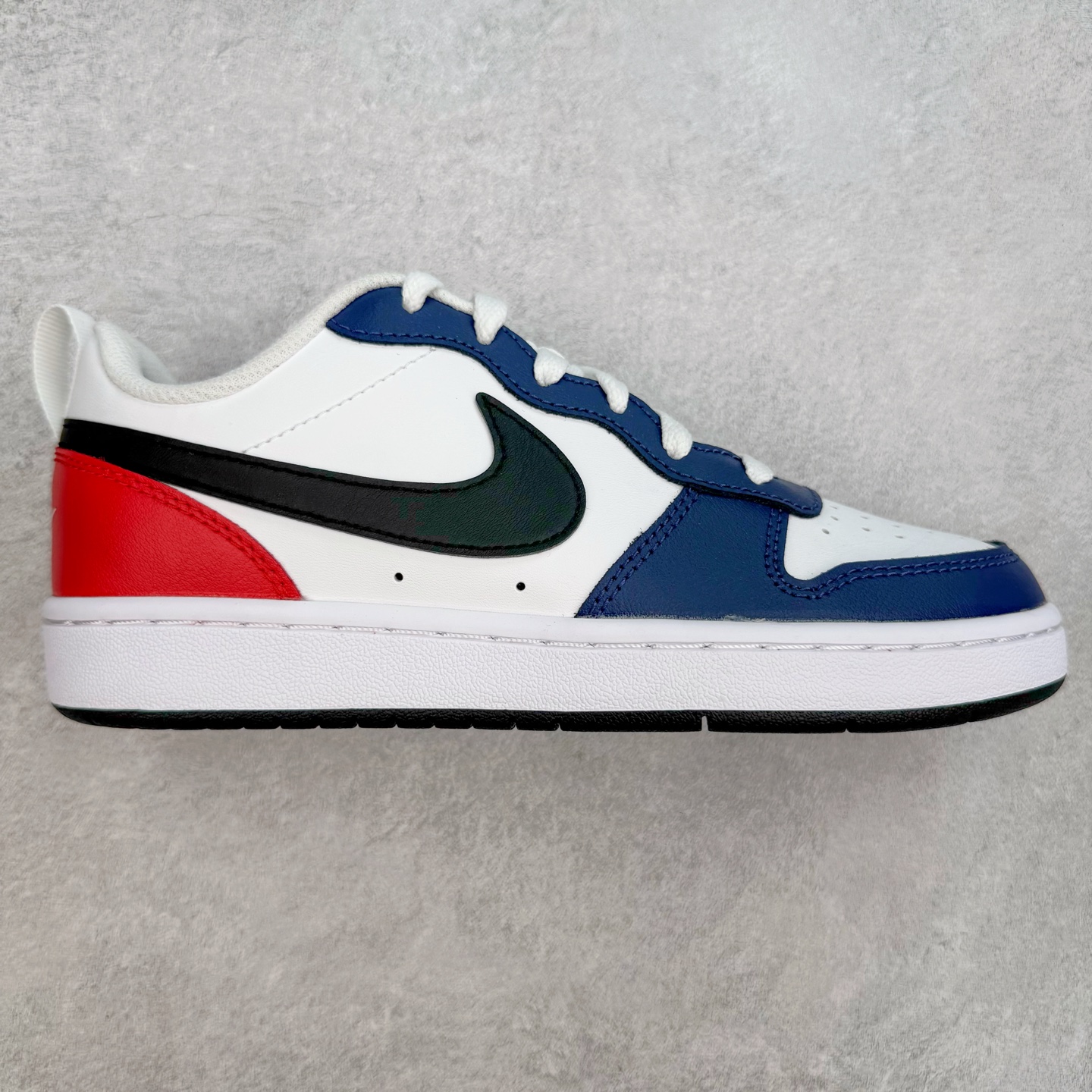 图片[7]-＃奥莱订单福利 NK Court Borough Low CB2 低帮百搭透气休闲运动板鞋 独家渠道 市面未流通批次 奥莱直播间499 599一样的东西 碾压市面现存所有版本 公司一样的东西 超值回馈 帮你省钱 支持各种鉴定 经典耐用的设计 兼顾舒适脚感和出众风范 演绎匠心之作 结构性的支撑贴合感结合复古篮球设计 塑就场外全明星风范 尺码：35.5 36 36.5 37.5 38 38.5 39 40 40.5 41 42 42.5 43 44 44.5-选品中心