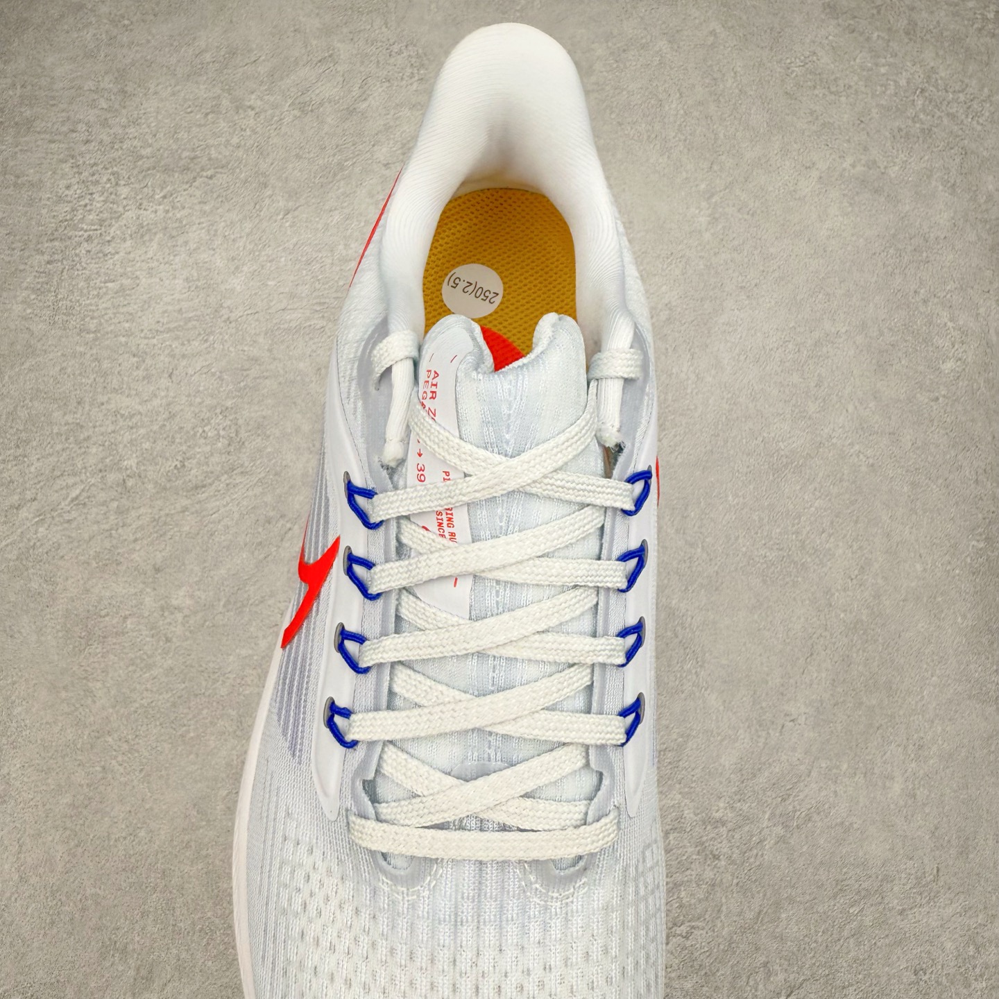 图片[5]-＃TG纯原 NK Zoom Pegasus 飞马39代马拉松系列网面透气缓震疾速跑鞋 独家渠道 市面未流通批次 奥莱直播间499 599一样的东西 碾压市面现存所有版本 公司一样的东西 超值回馈 帮你省钱 拥有 Zoom Air 一如既往的稳定感和流畅感 鞋面采用工程网眼设计 为特定高热区域营造出色透气性 进一步增加鞋面的穿孔数量 让足部能够快速散热 中足搭配 Flywire 飞线 在高速运动时营造舒适稳定的贴合感 内置Zoon气垫加持 动力十足 尺码：36 36.5 37.5 38 38.5 39 40 40.5 41 42 42.5 43 44 44.5 45-选品中心