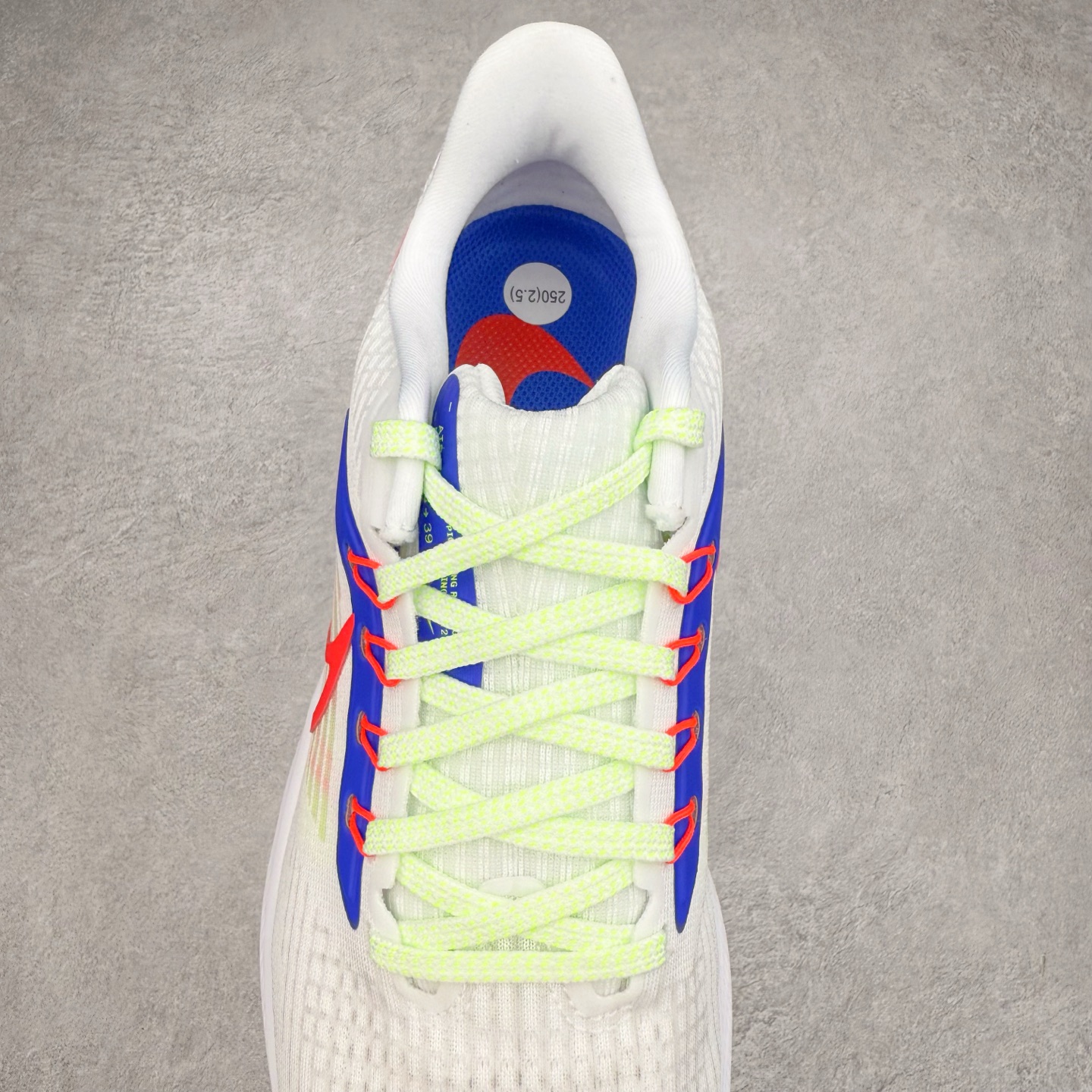 图片[5]-＃TG纯原 NK Zoom Pegasus 飞马39代马拉松系列网面透气缓震疾速跑鞋 独家渠道 市面未流通批次 奥莱直播间499 599一样的东西 碾压市面现存所有版本 公司一样的东西 超值回馈 帮你省钱 拥有 Zoom Air 一如既往的稳定感和流畅感 鞋面采用工程网眼设计 为特定高热区域营造出色透气性 进一步增加鞋面的穿孔数量 让足部能够快速散热 中足搭配 Flywire 飞线 在高速运动时营造舒适稳定的贴合感 内置Zoon气垫加持 动力十足 尺码：36 36.5 37.5 38 38.5 39 40 40.5 41 42 42.5 43 44 44.5 45-选品中心