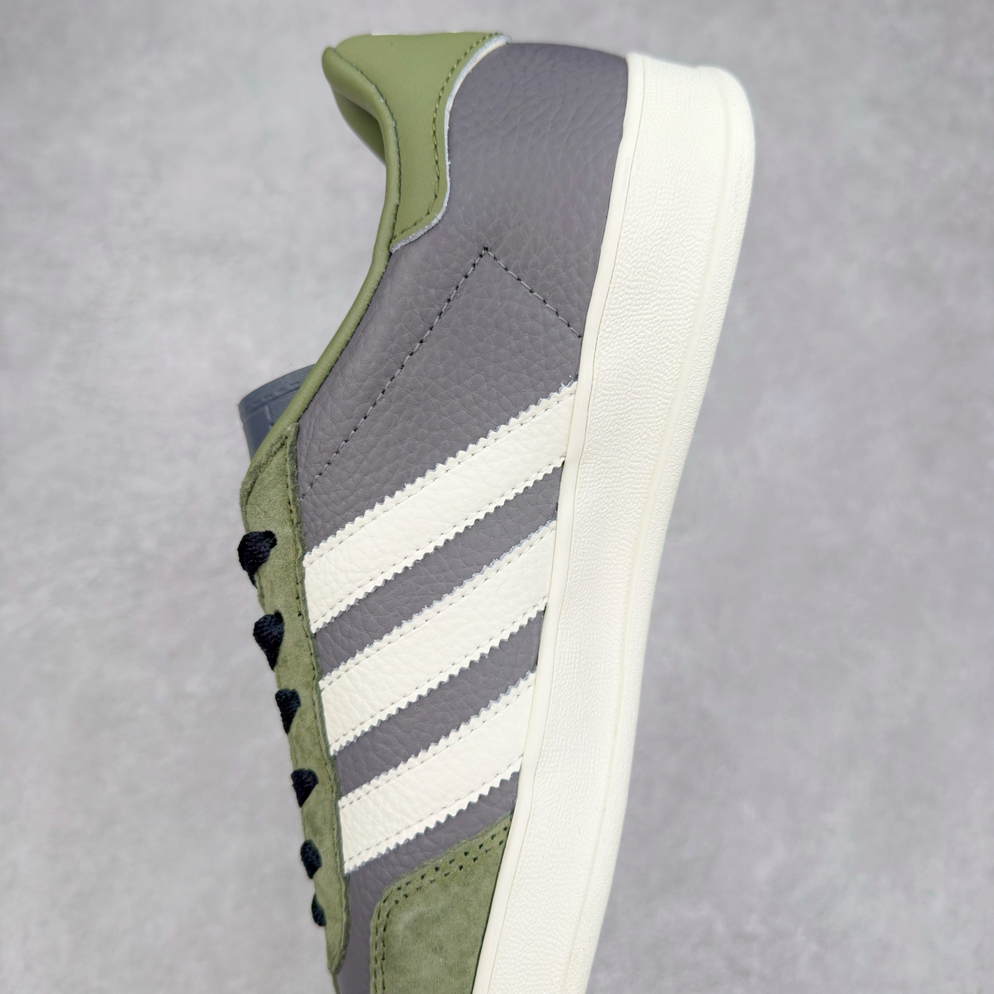 图片[7]-＃C2 AD Gazelle Indoor Trainers 羚羊内训系列低帮复古百搭休闲运动德训风板鞋 DD6608 90年代经典的复刻版！自60年代以足球训练鞋面世以来,Gazelle就以其经典设计席卷全球。1991年版本的复刻,再造经典Gazelle。采用皮革打造,搭配浊色细节,让这款经典更加简约。尺码：36 36⅔ 37⅓ 38 38⅔ 39⅓ 40 40⅔ 41⅓ 42 42⅔ 43⅓ 44⅓ 44⅔ 45-选品中心