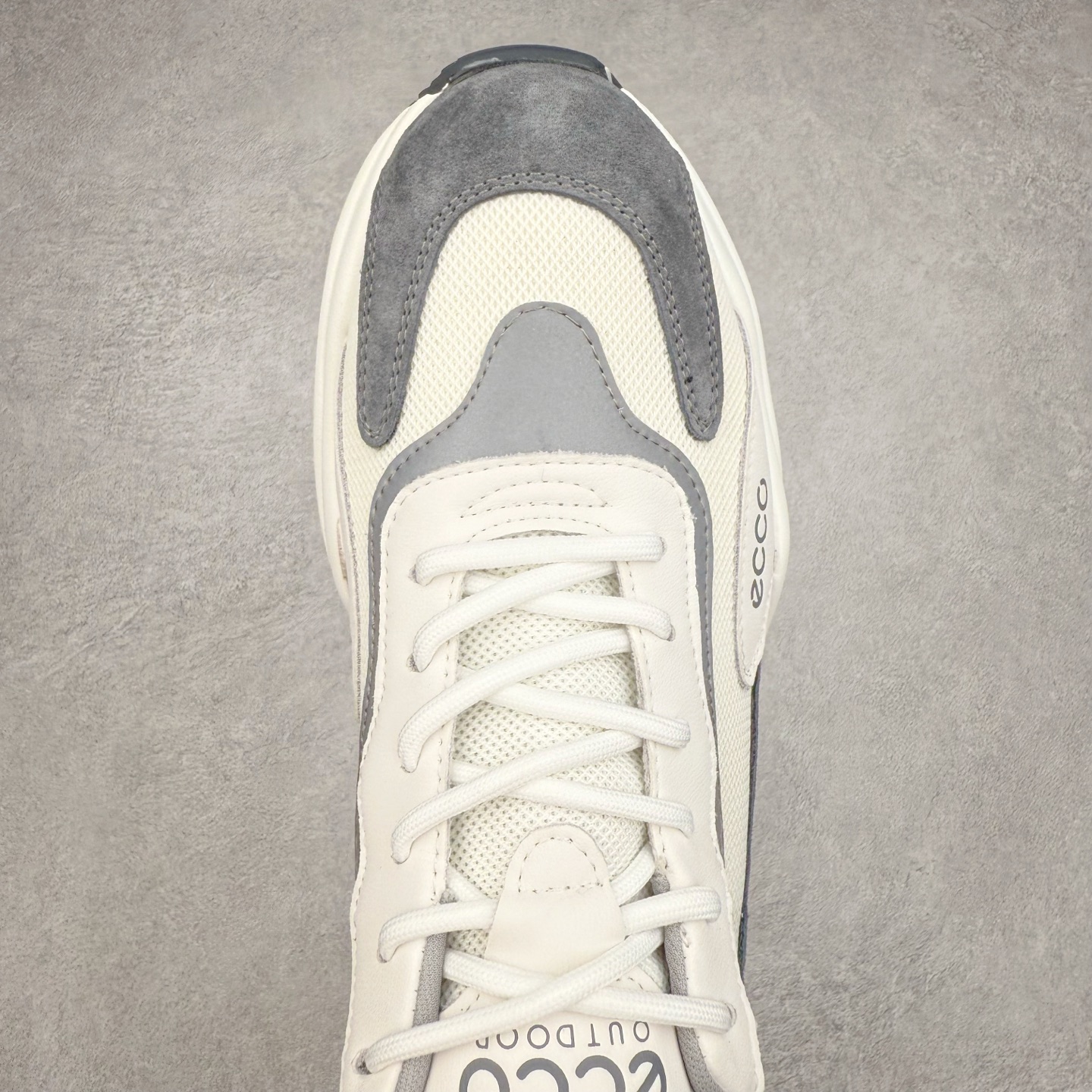 图片[4]-ECCO爱步男鞋夏季新款时尚运动鞋 潮流拼接华夫鞋健步鞋 复古跑鞋老爹鞋 品质牛皮与反绒剖面牛皮拼接 透气网布促进鞋内空气流动 质感细腻 舒适透气 鞋面撞色设计，打造现代时尚外观 多种材质拼接 休闲百搭 简约利落PU+TPU中底 橡胶大底 抓地力强 轻盈缓震 舒适回弹 具有良好的防滑耐磨性 时尚个性 出街有型 尺码：38 39 40 41 42 43 44（皮鞋码）-选品中心