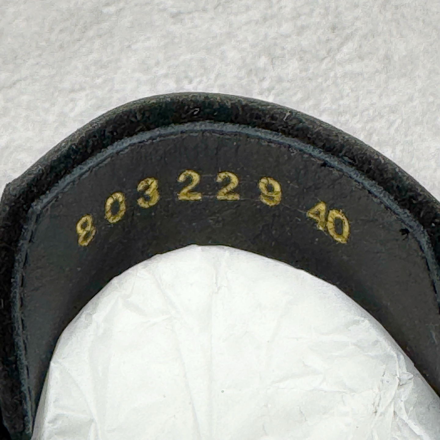 图片[12]-＃GD广顶 RICK OWENS/RO 瑞克·欧文斯低帮皮面时尚运动板鞋 二级市场已经7K以上 平台客户随意卖四位数 RO广东原厂出品 纯原天花板 原版一比一复刻 冲正绝不翻车 还原度达到百分之98以上 原楦开发纸版版型 ZP拆解原版1：1复模裁片纸版 力求做到0错位 这样才能达到和zp一致的鞋型味道 采用进口cnc数控机床开发对版独家tpu奶香大底 区别于市场所有版本 zp同源全头层粒面小牛皮 达到和zp一致手感 原厂进口细纹布 万邦订购原厂高弹粉红色海绵 内里搭配软质细腻羊皮 TPU高密度大底 软硬度透光度高已经测试和原版一致 尺码：39 40 41 42 43 44 45 46-选品中心